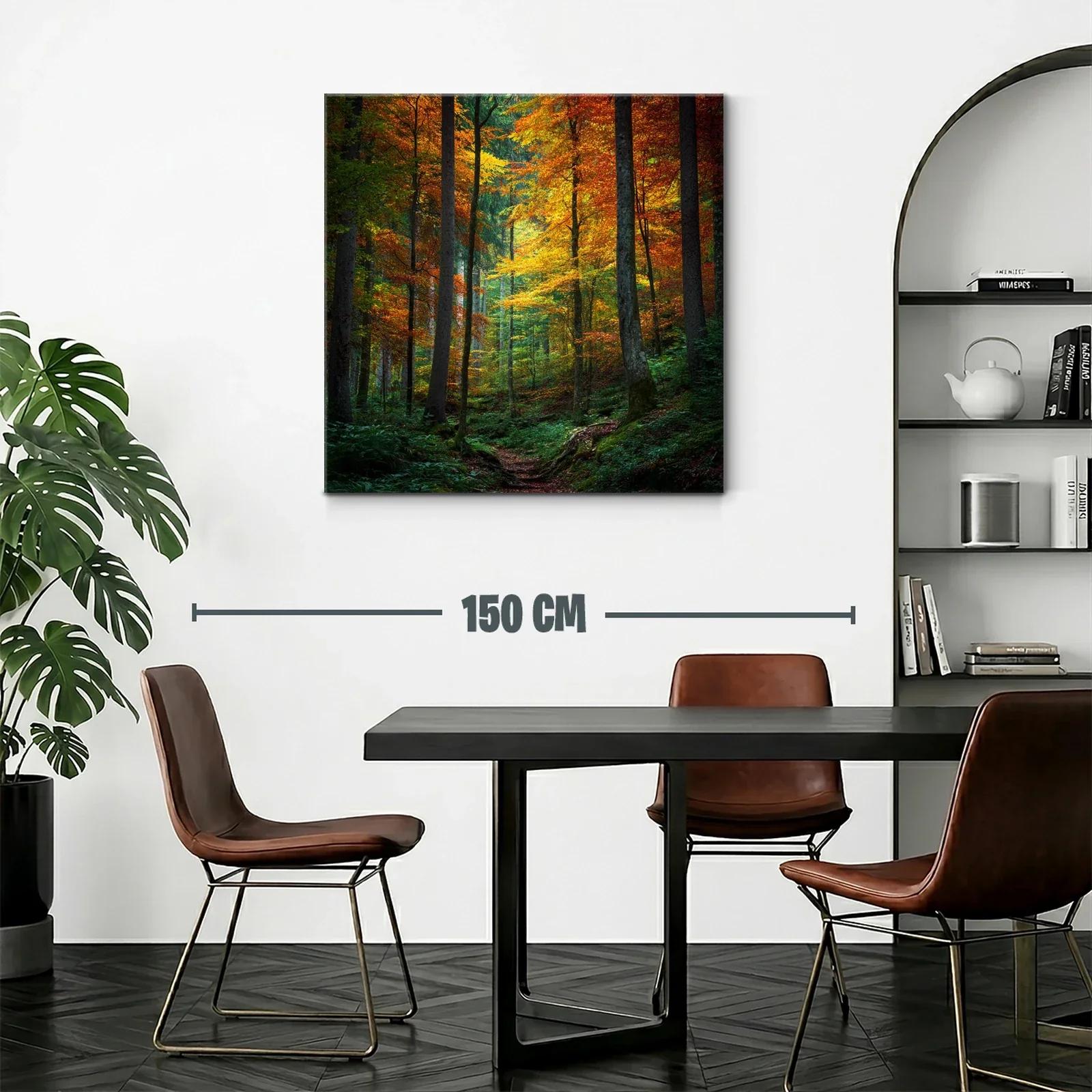 Bosque otoñal con vibrantes hojas anaranjadas y verdes — miniatura 2
