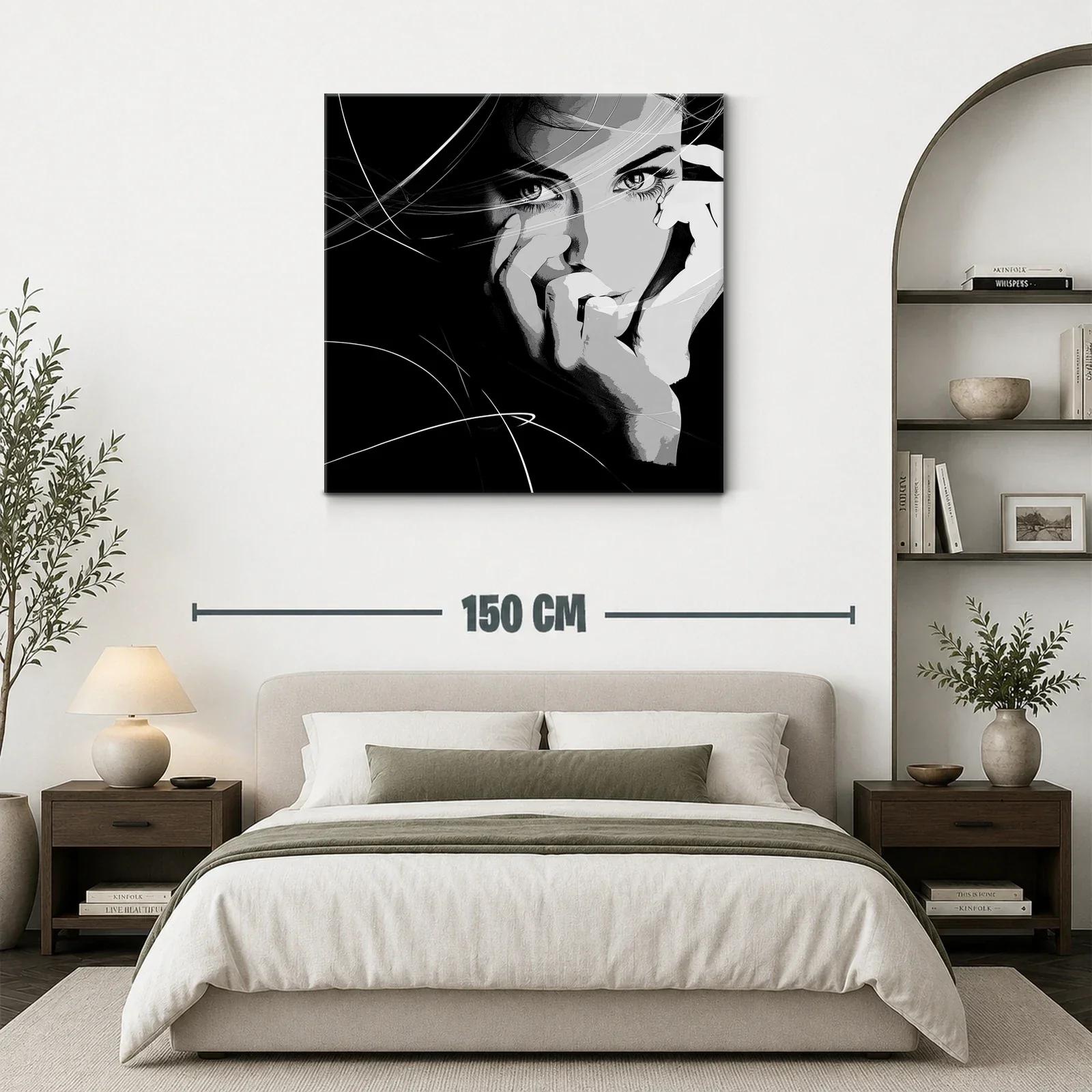 Retrato femenino en blanco y negro con expresión intensa — miniatura 3