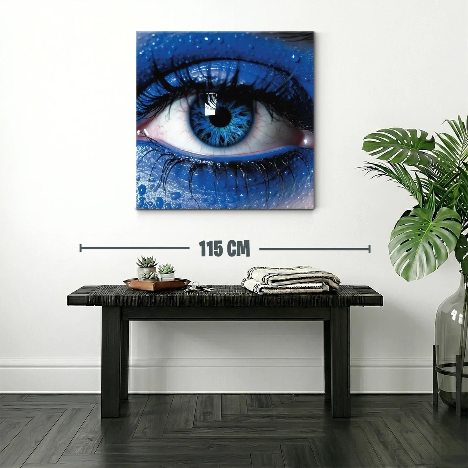 Impacto visual con ojo azul en primer plano intenso — miniatura 2
