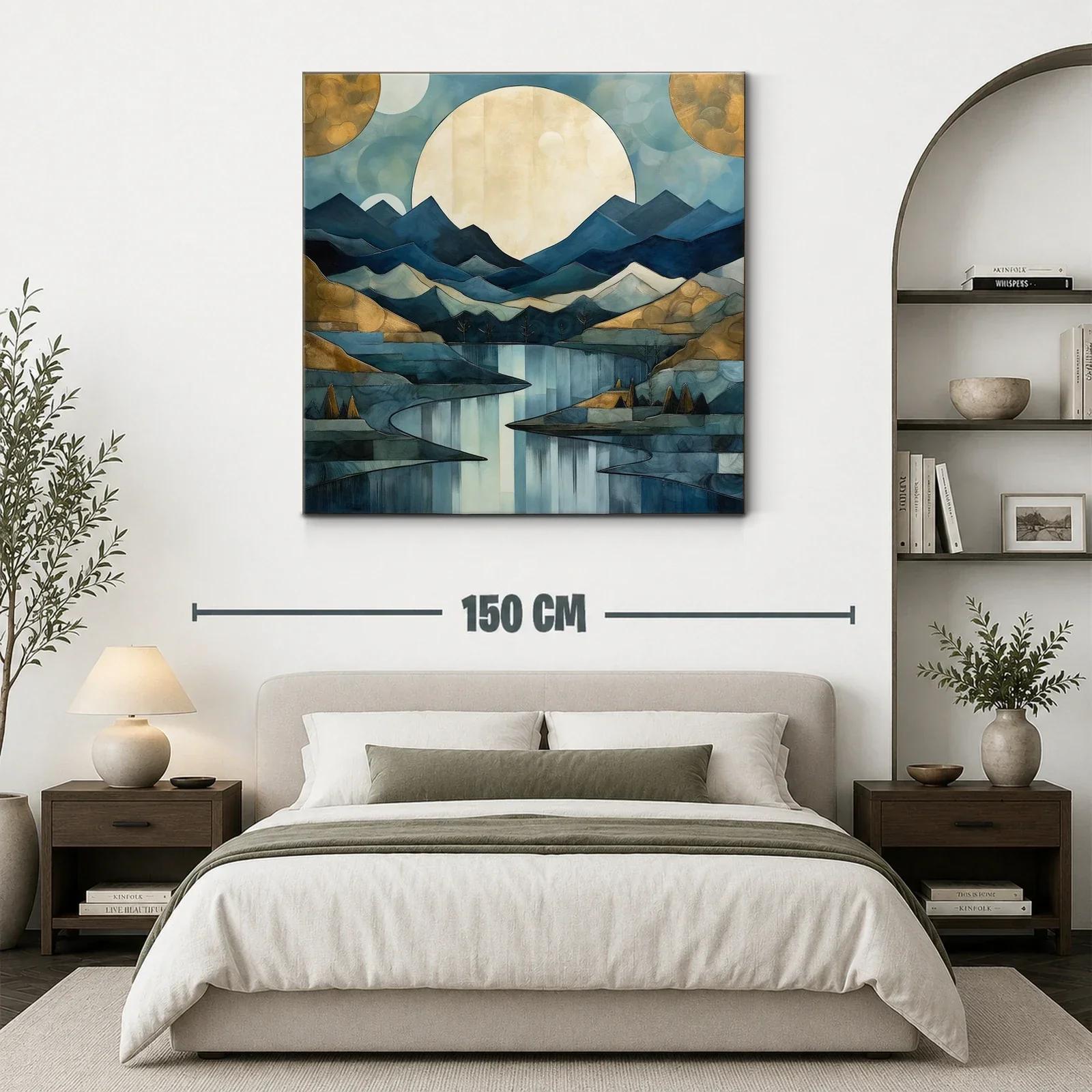 Paisaje montañoso con luna llena en tonos azul y dorado — miniatura 3