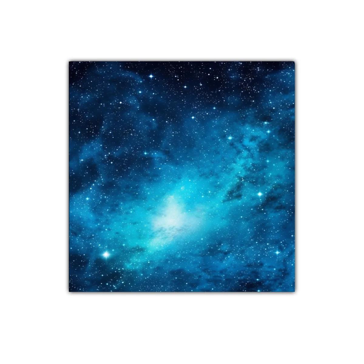 Caótico cielo estrellado en tonos azules brillantes — imagen principal