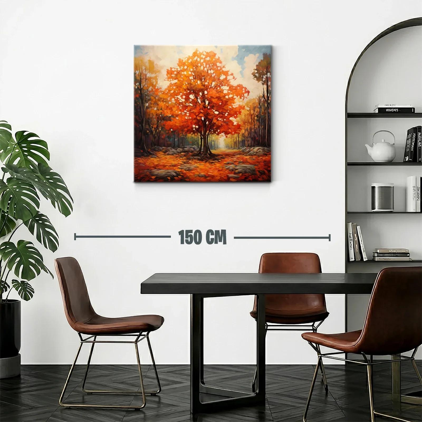 Bosque otoñal con árbol de follaje naranja vivo — miniatura 2