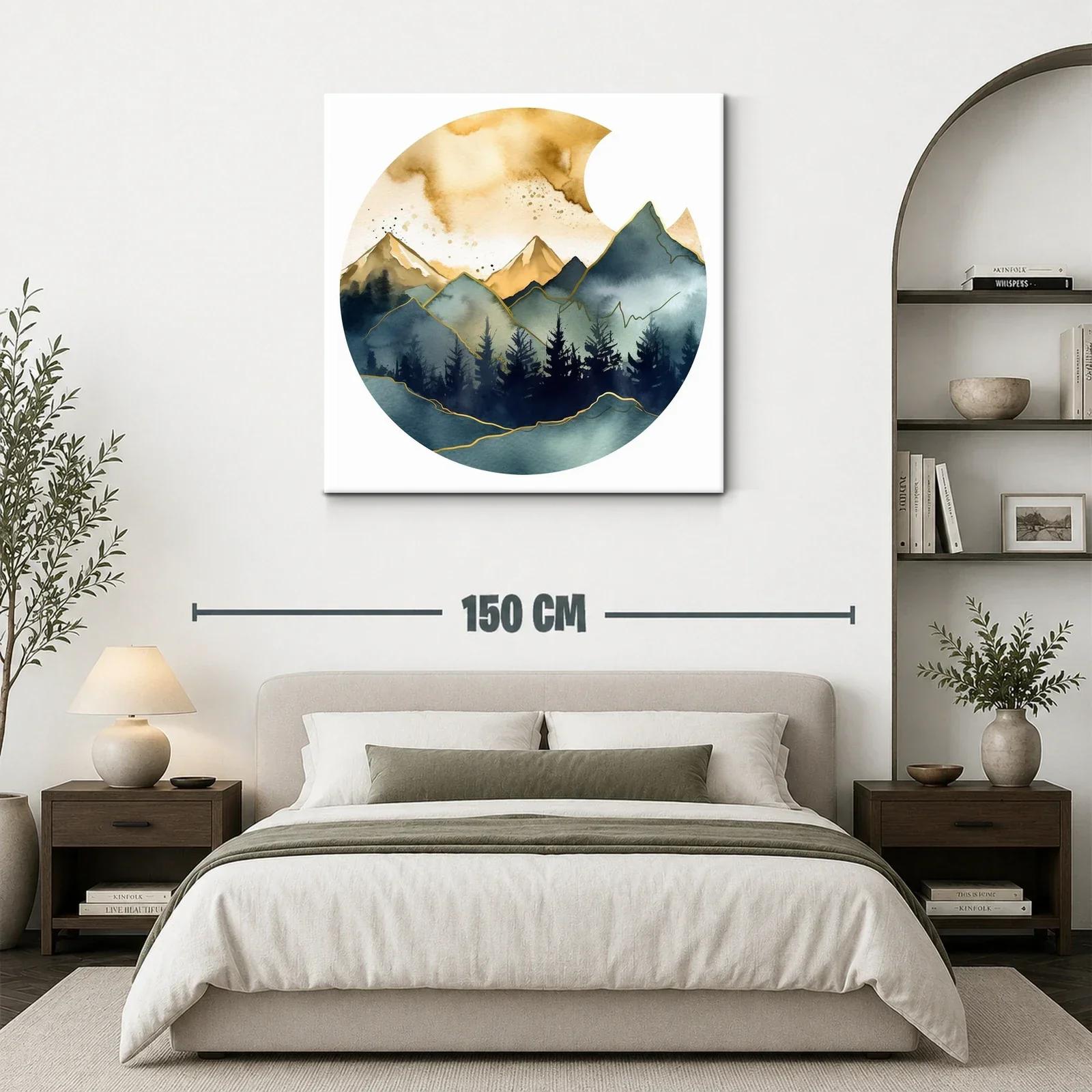 Montañas doradas y bosque en tonos azulados y verdes — miniatura 3