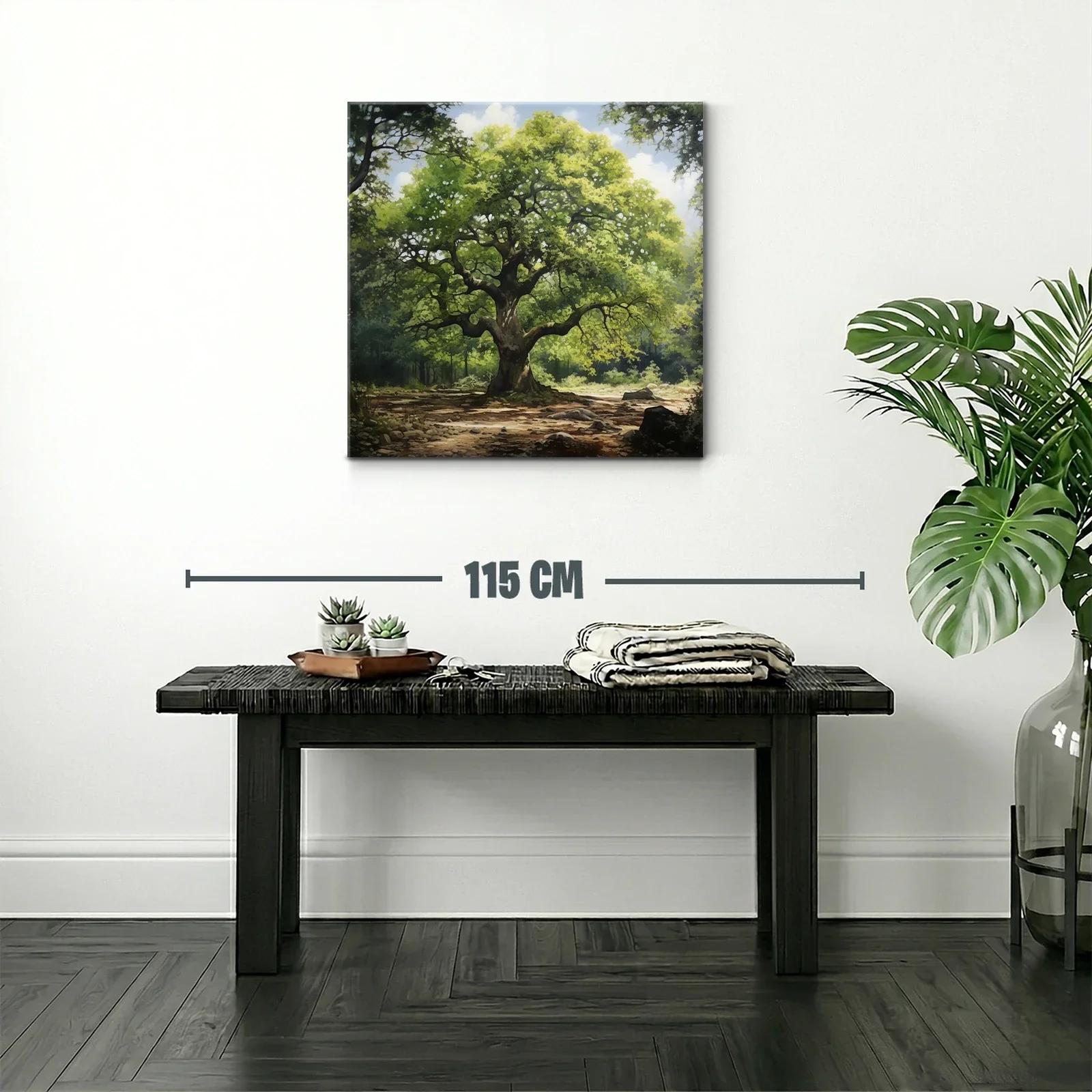 Imponente árbol verde con luz natural entre sombras — miniatura 2