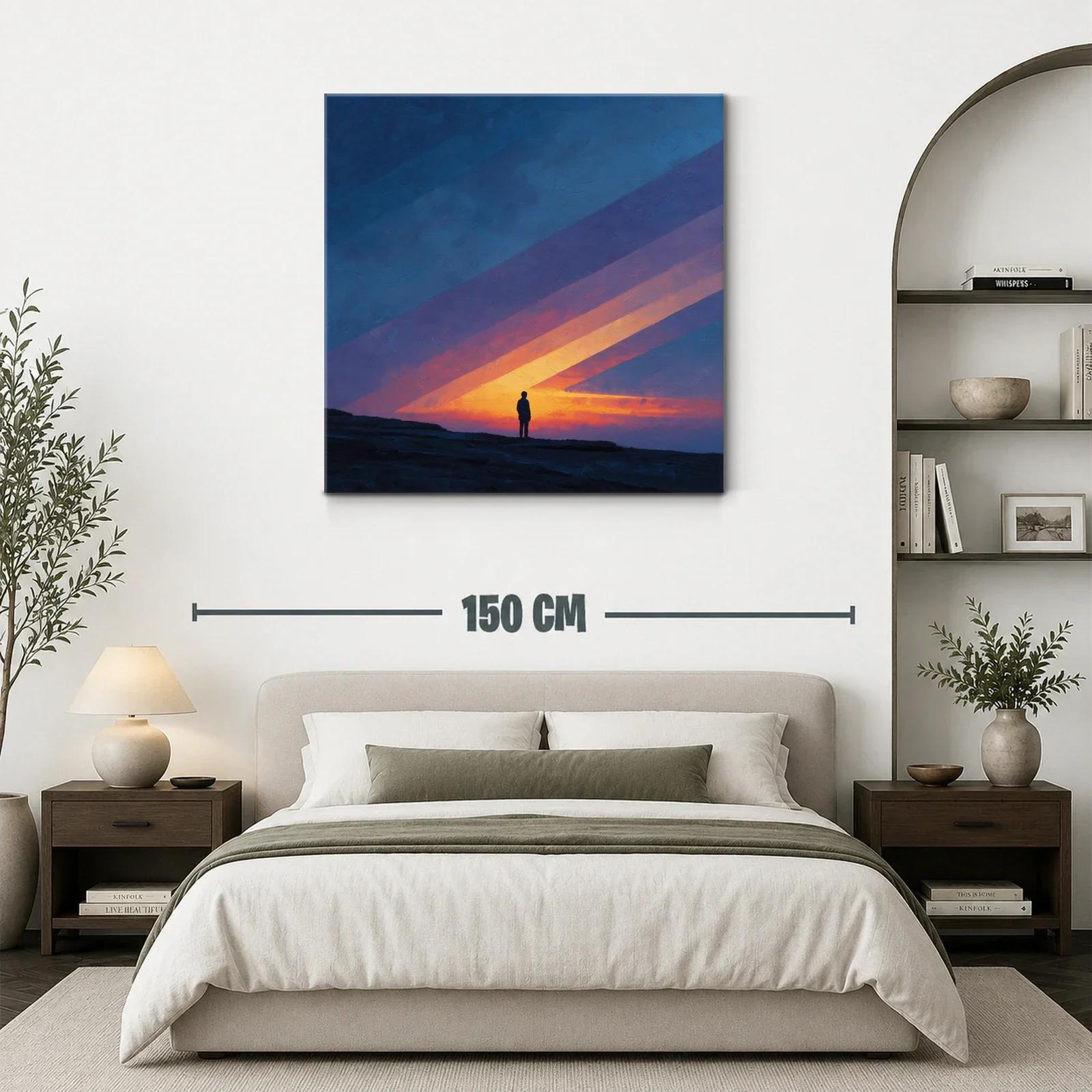Figura solitaria ante un cielo al amanecer azul y naranja — miniatura 3