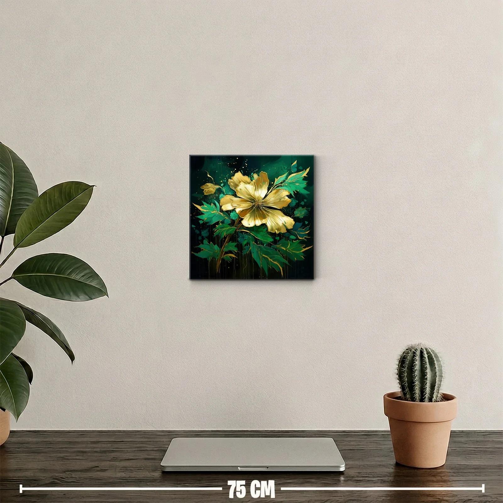 Flor dorada vibrante con hojas en tonos verdes intensos — miniatura 2