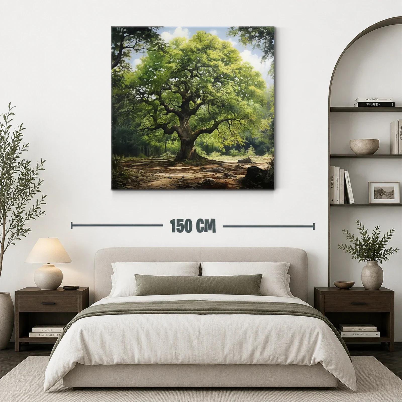 Imponente árbol verde con luz natural entre sombras — miniatura 3