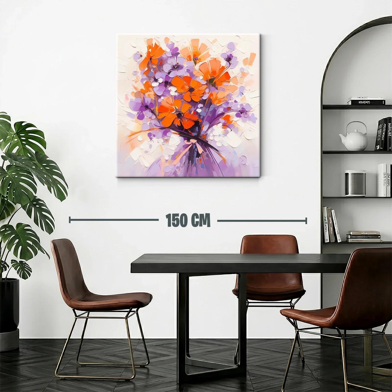 Ramo vibrante con flores naranjas y lilas en composición moderna — miniatura 2