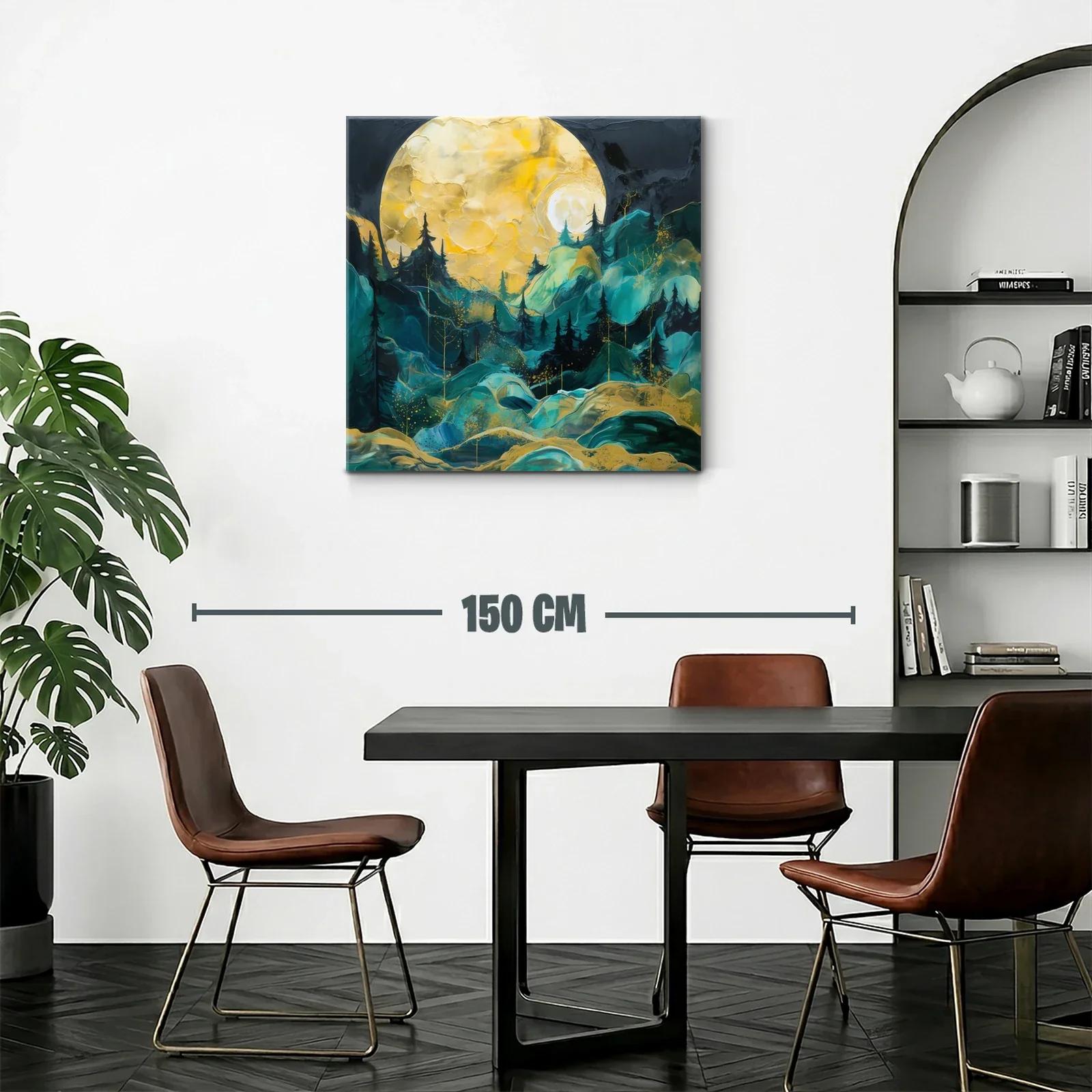 Paisaje Nocturno con Luna y Bosque en Tonos Dorados y Verdes — miniatura 2