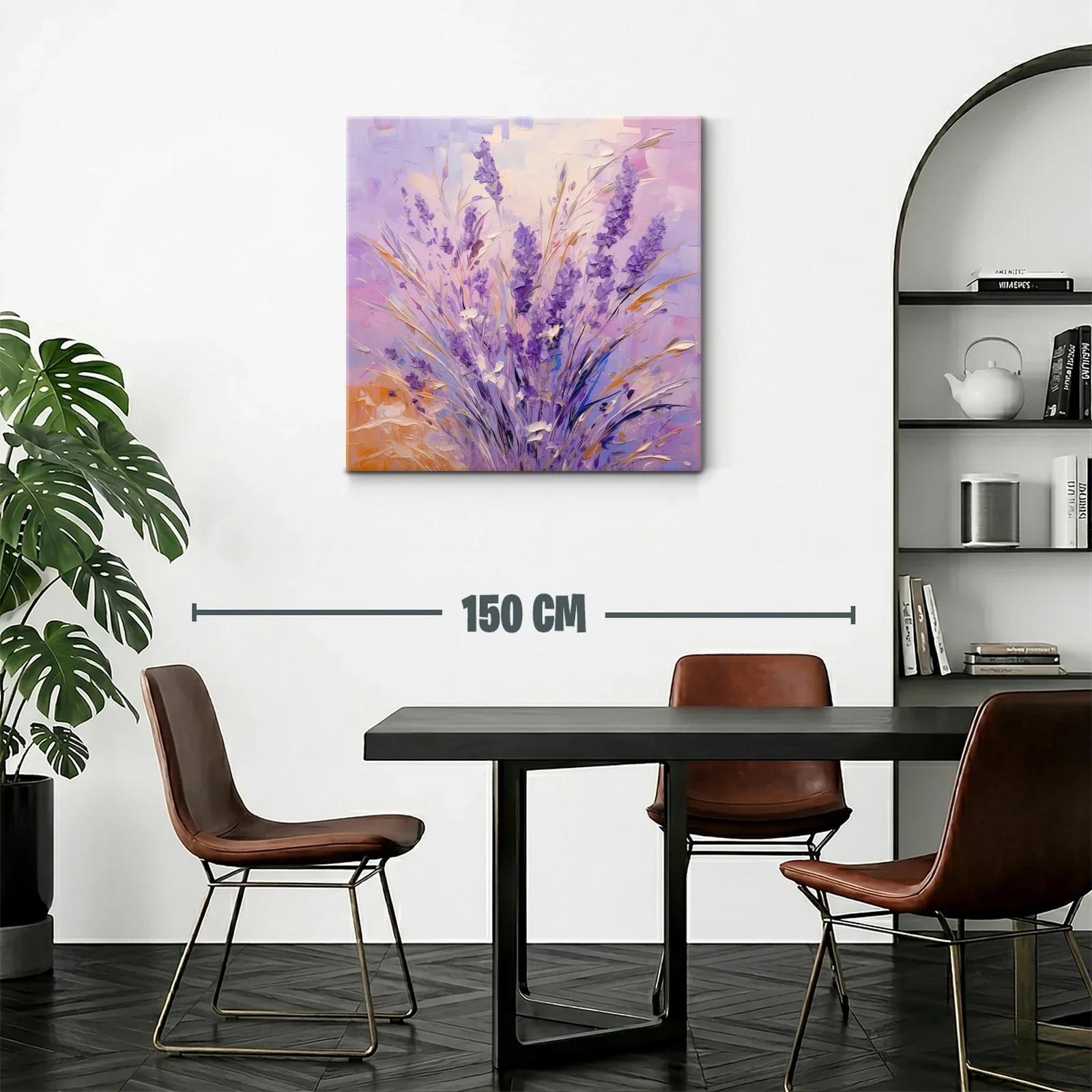 Ramo de lavanda en tonos suaves y cálidos — miniatura 2