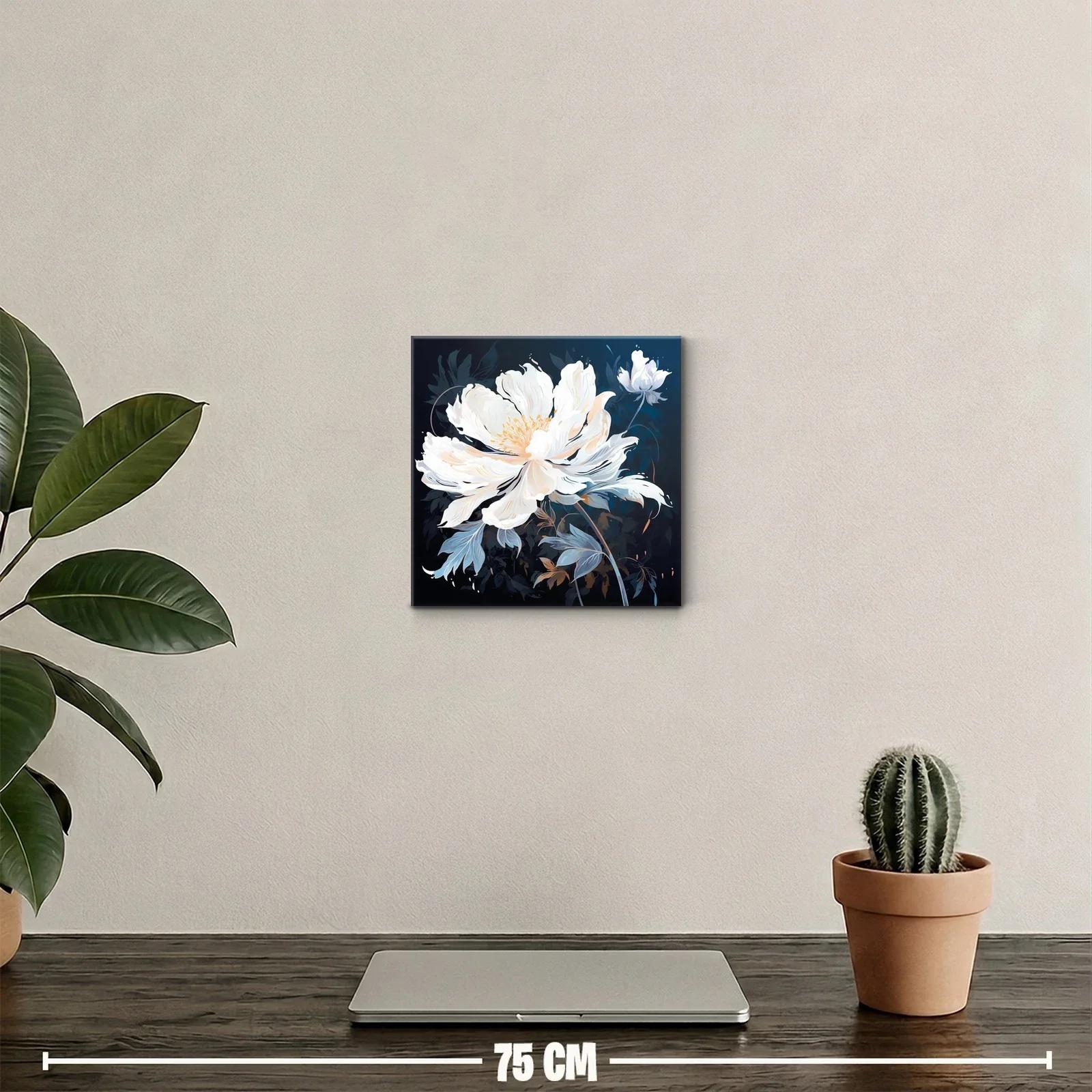 Elegancia natural con flor blanca y tonos azulados — miniatura 2