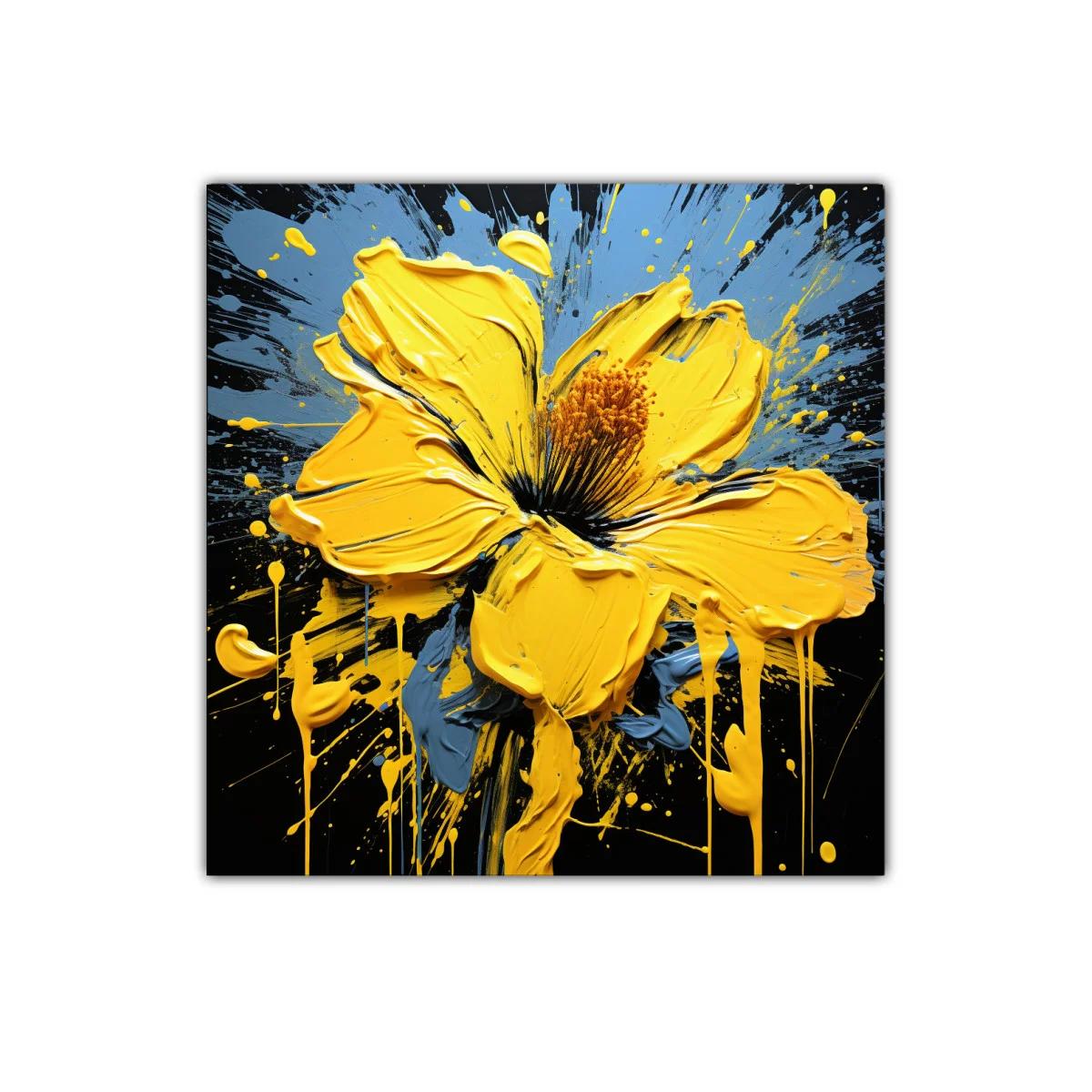 Flor explosiva en amarillo vibrante con toques azulados — imagen principal