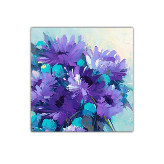 Cuadro decorativo con vibrantes flores en tonos morados y azules