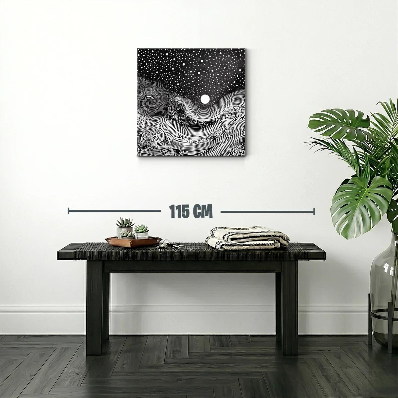 Paisaje onírico en blanco y negro con luna brillante — miniatura 2
