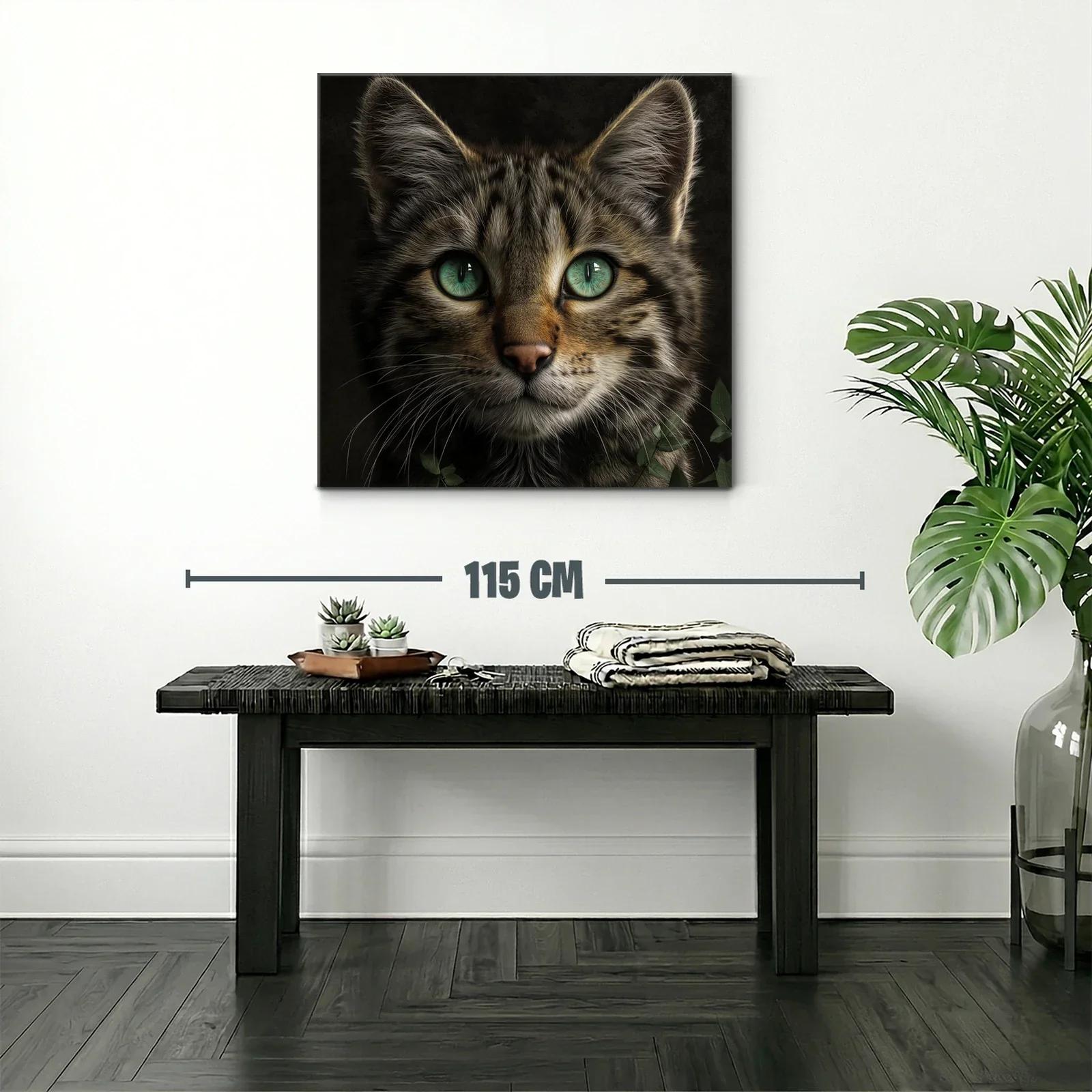 Retrato fascinante de un gato con ojos verdes intensos — miniatura 2