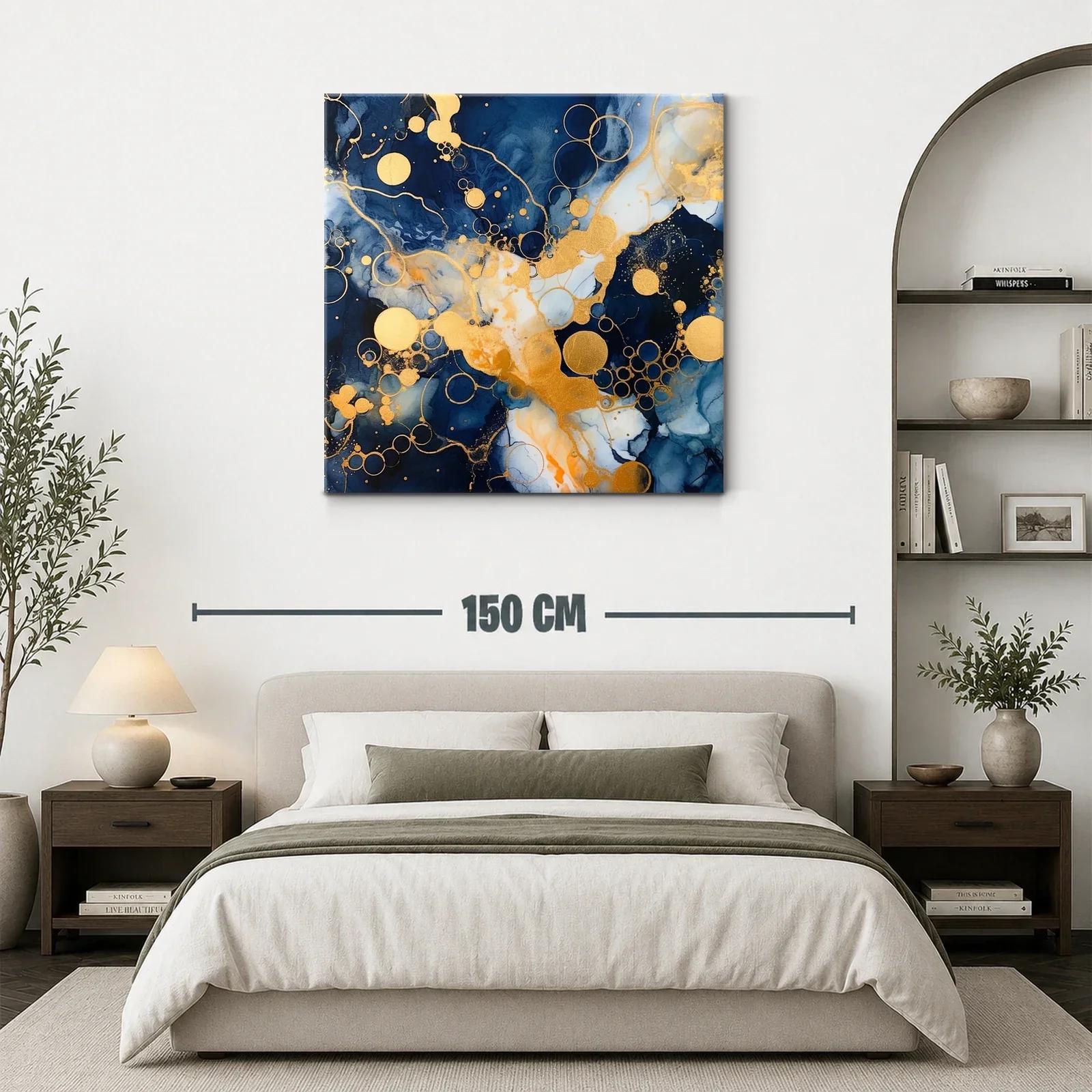 Cuadro abstracto con círculos dorados y tonos azul profundo — miniatura 3