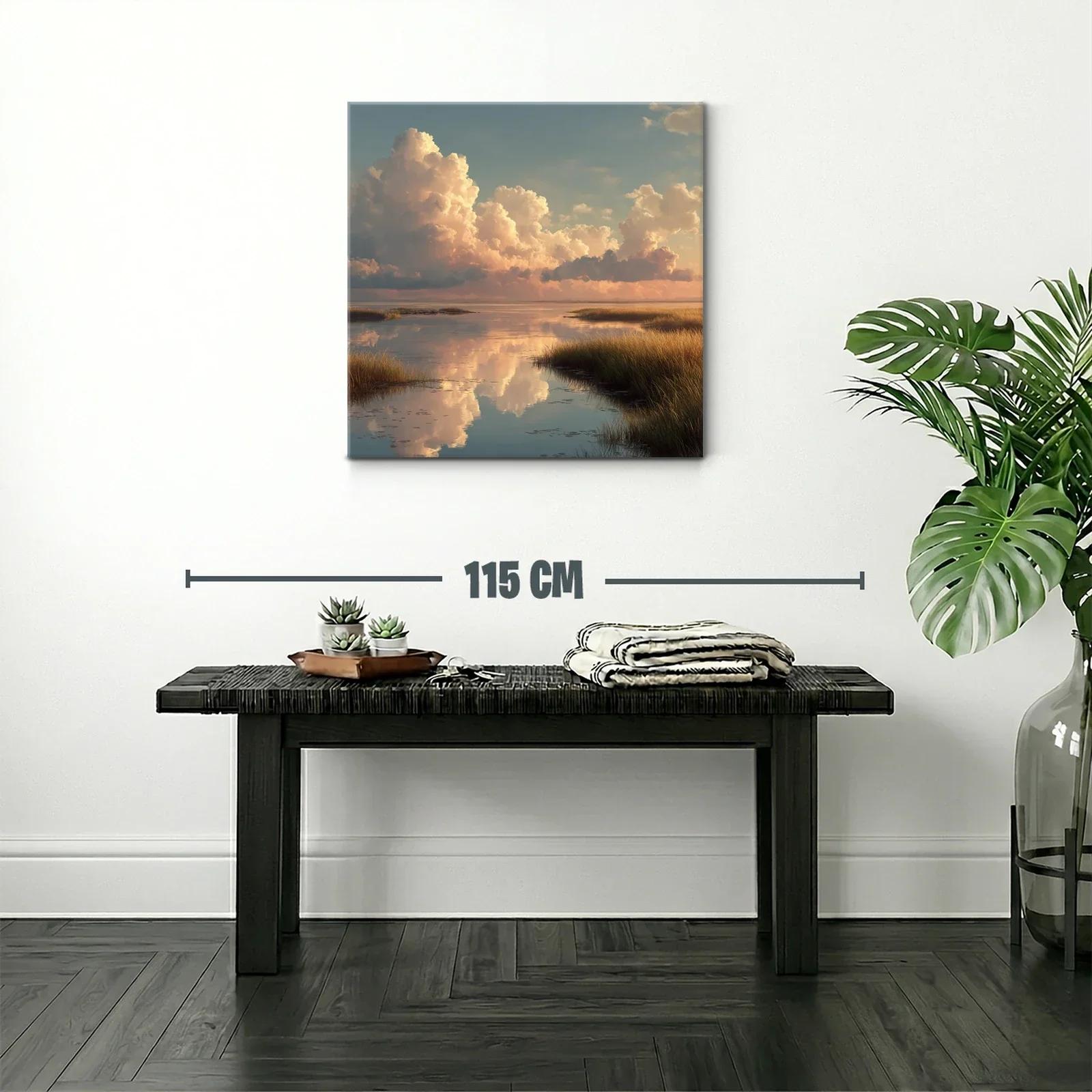 Paisaje de nubes y reflejos sobre aguas tranquilas al atardecer — miniatura 2