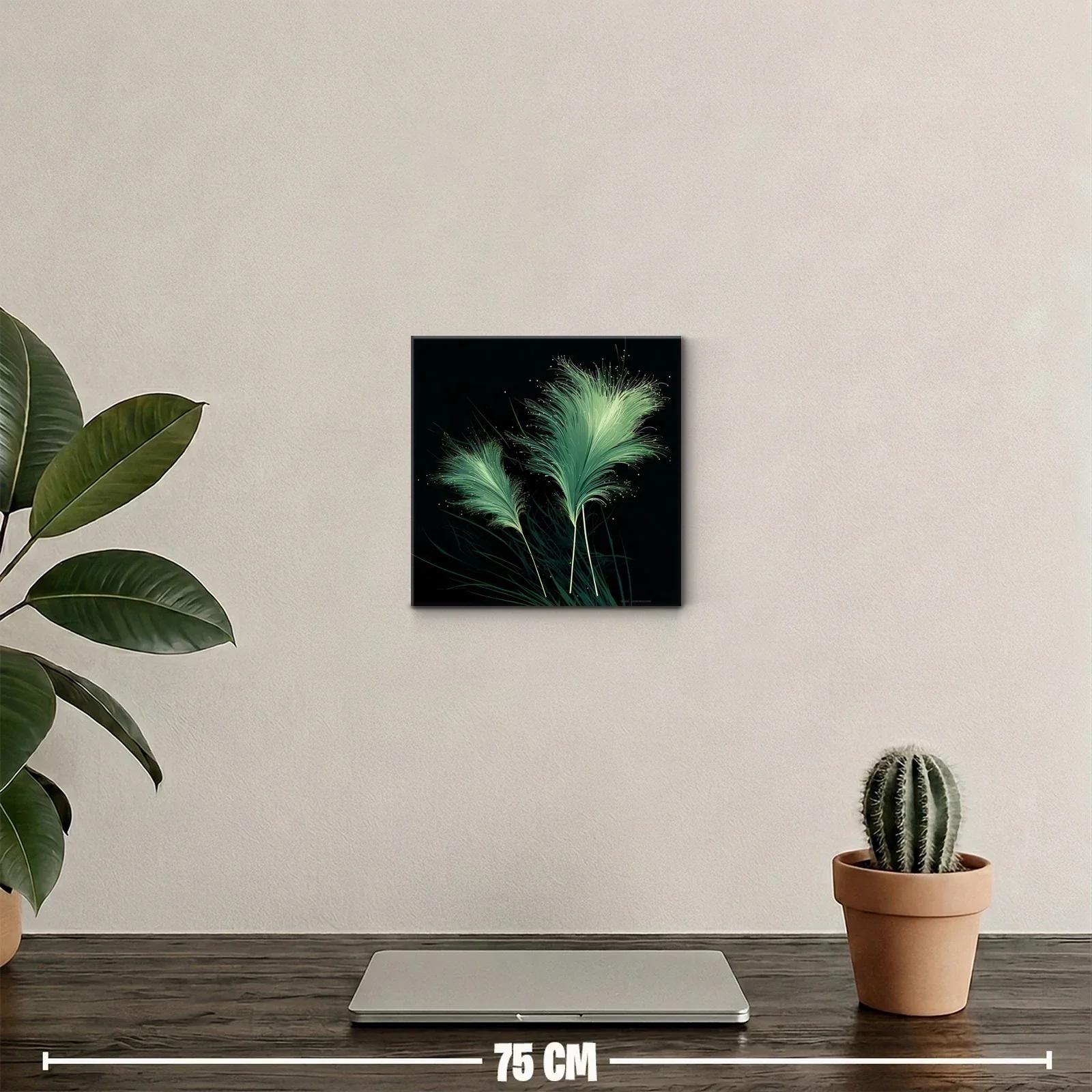 Cuadro decorativo con plumas verdes sobre fondo oscuro — miniatura 2