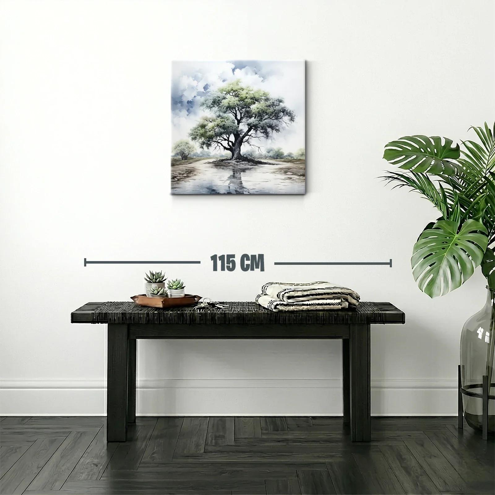 Árbol solitario con reflejo en aguas tranquilas — miniatura 2