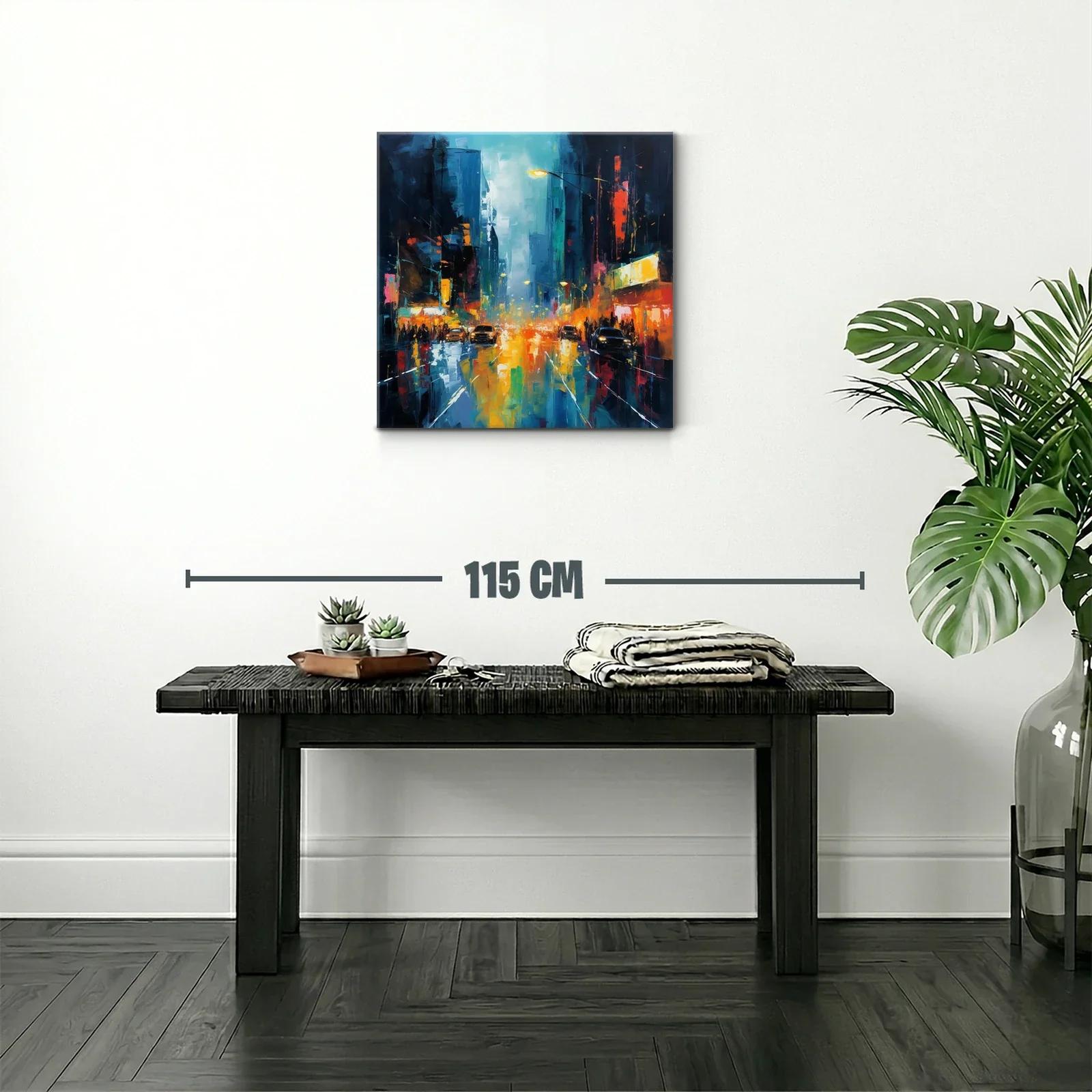 Ciudad nocturna iluminada con reflejos vibrantes de luz — miniatura 2