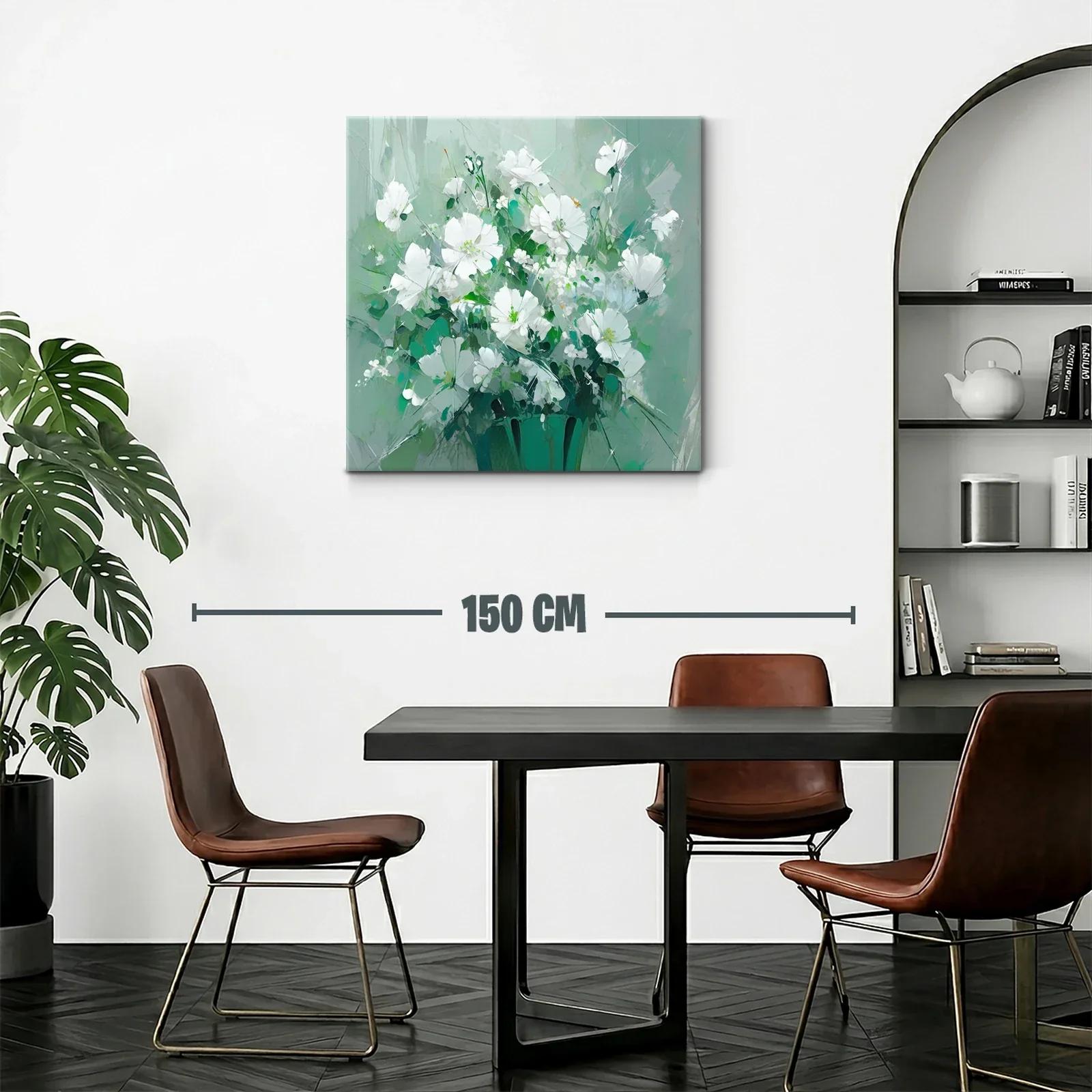 Ramo de flores blancas con fondo verde suave — miniatura 2