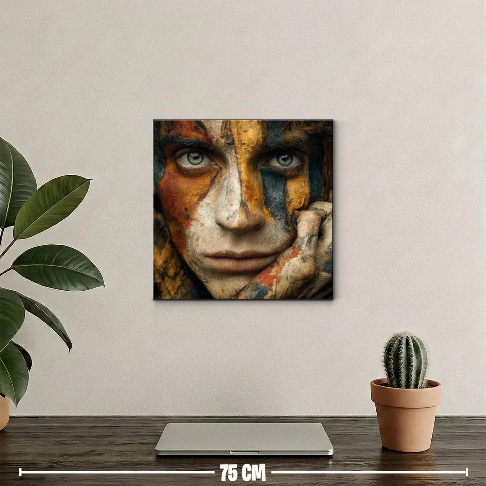 Rostro con pintura tribal en tonos tierra y azules profundos — miniatura 2