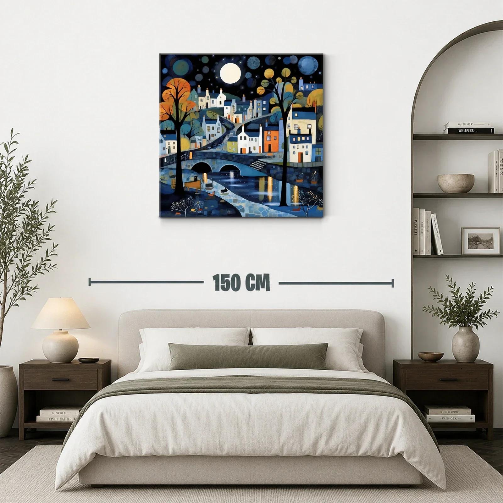 Paisaje nocturno de pueblo con luna llena y reflejos brillantes — miniatura 3
