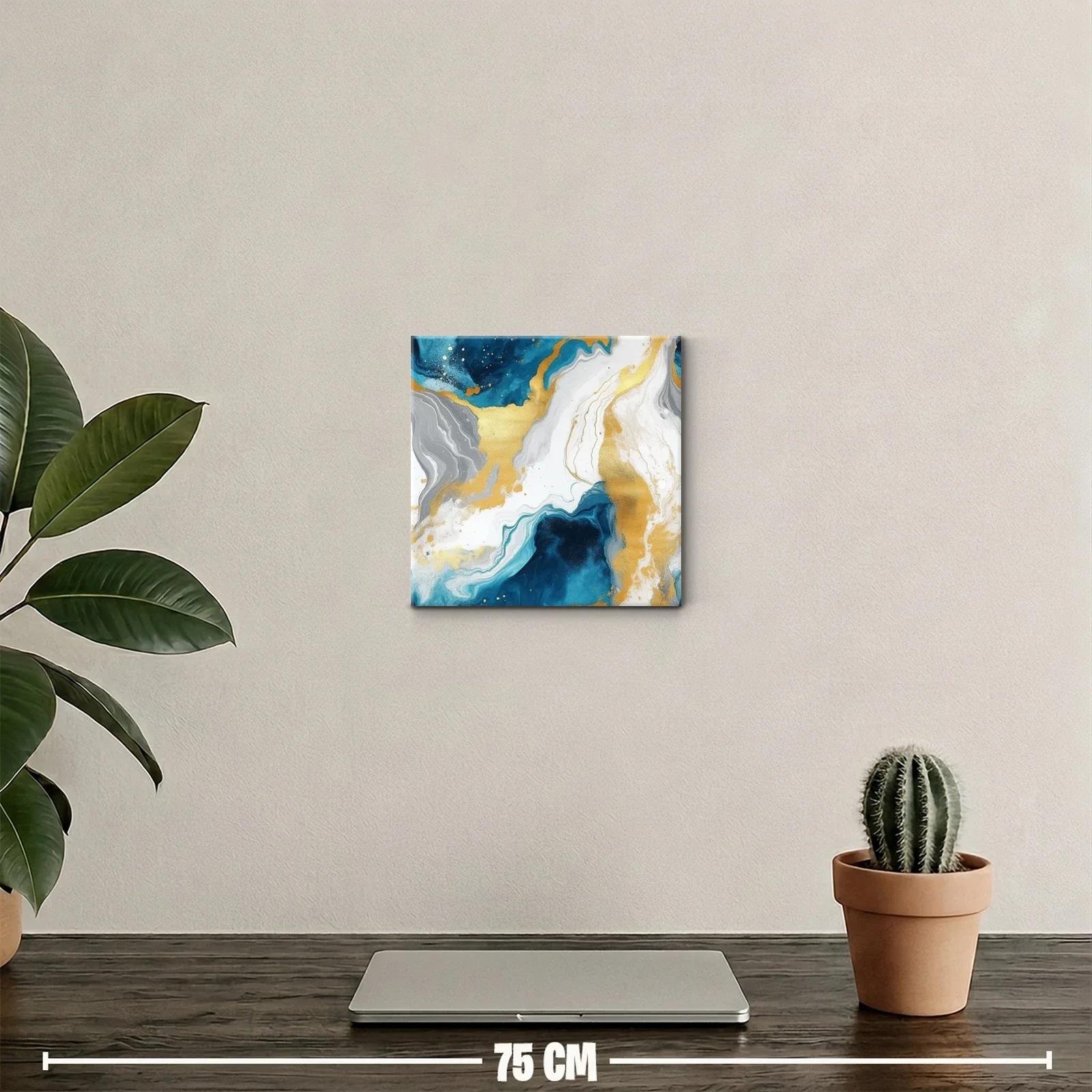Composición abstracta con tonos dorados y azules intensos — miniatura 2