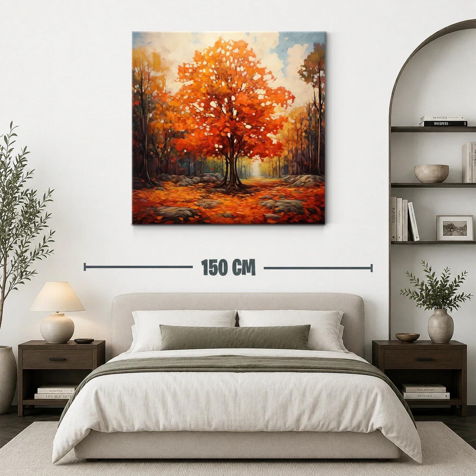 Bosque otoñal con árbol de follaje naranja vivo — miniatura 3