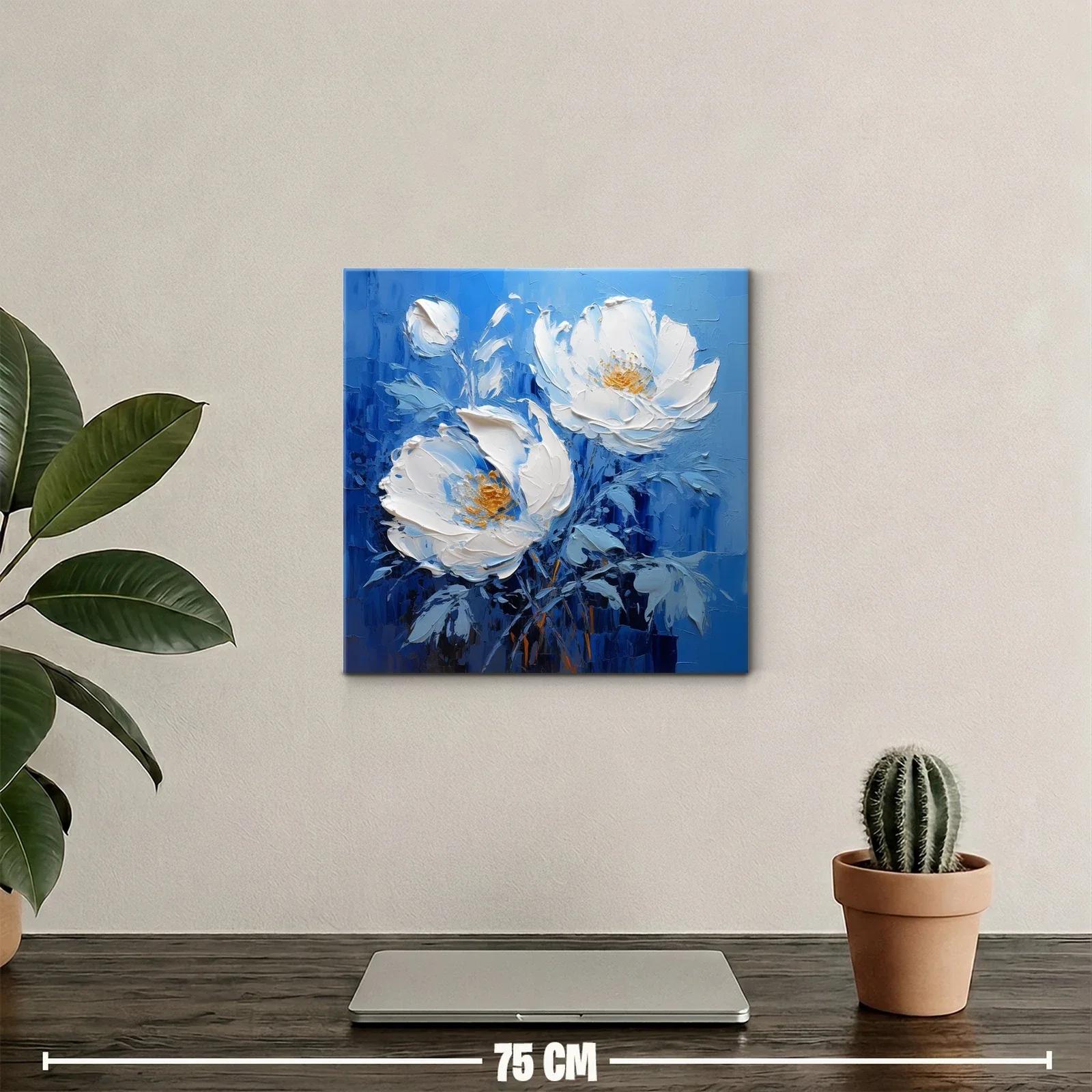Cuadro con flores blancas sobre fondo azul intenso — miniatura 2