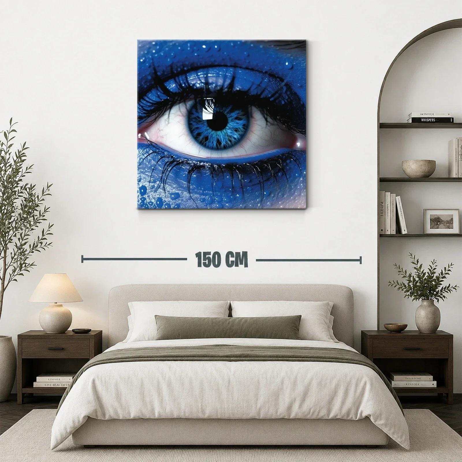 Impacto visual con ojo azul en primer plano intenso — miniatura 3