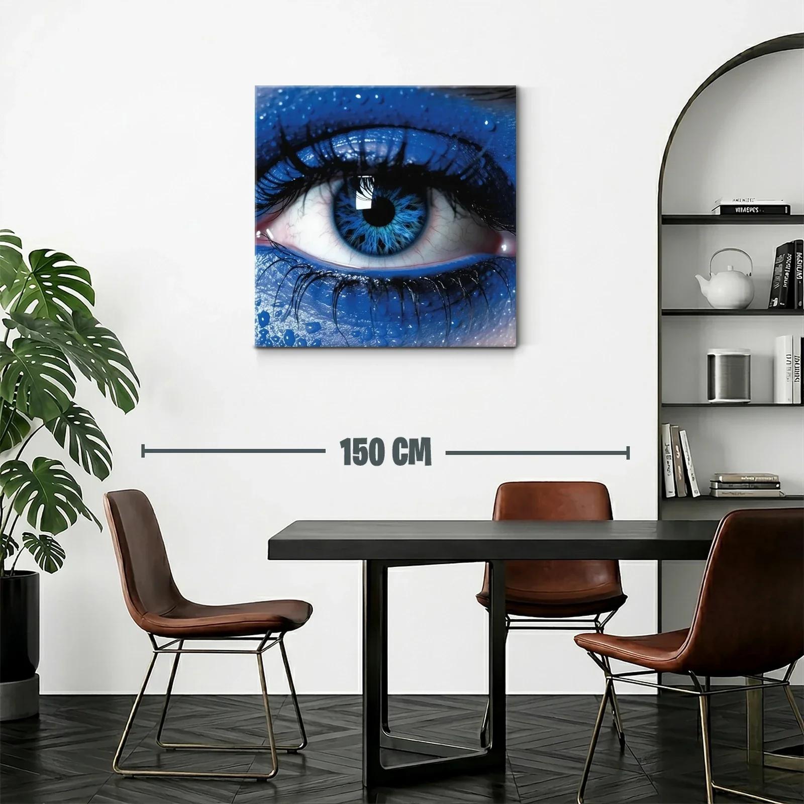 Impacto visual con ojo azul en primer plano intenso — miniatura 2