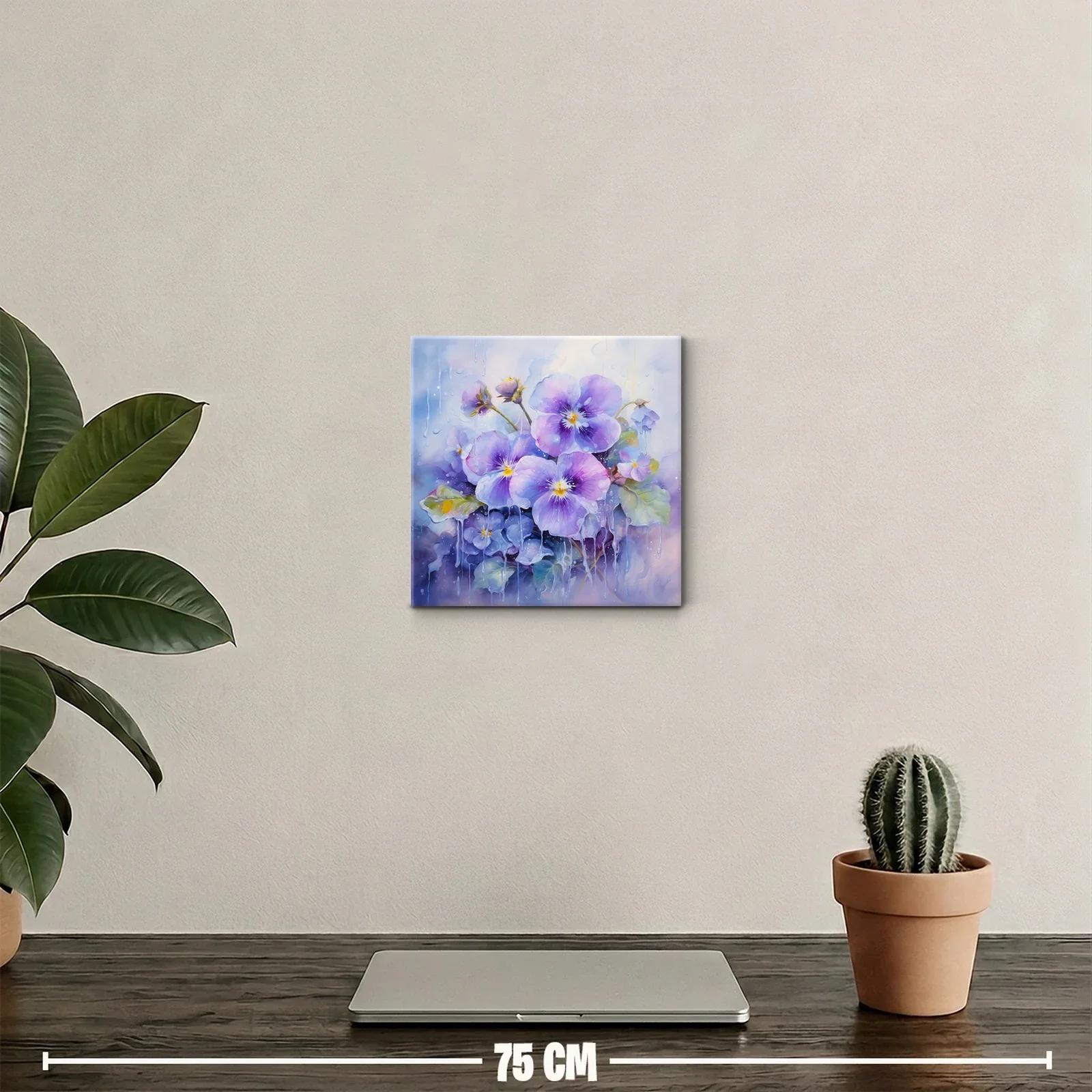 Delicadas flores violetas en composición etérea y brillante — miniatura 2