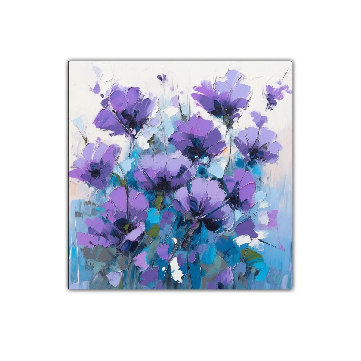 Cuadro decorativo con flores moradas en tonos azul y blanco — imagen principal