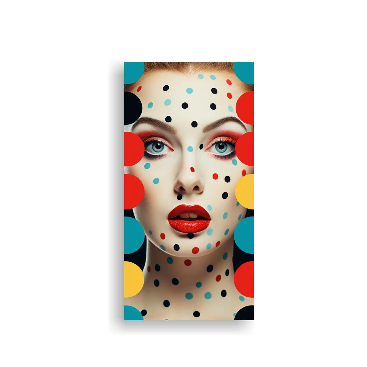 Cuadro rostro de mujer con lunares de colores y labios rojos
