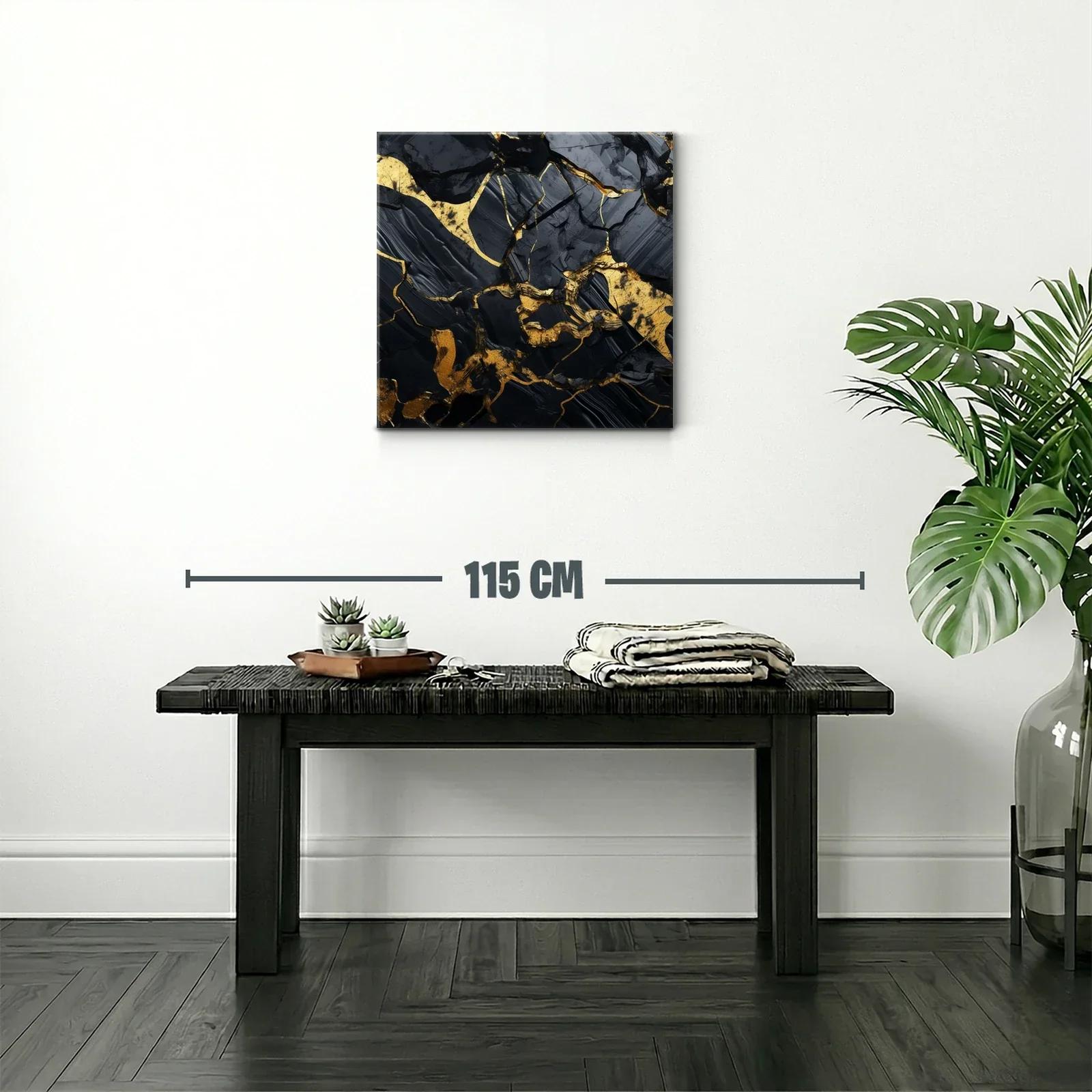Arte abstracto con detalles en dorado y negros intensos — miniatura 2