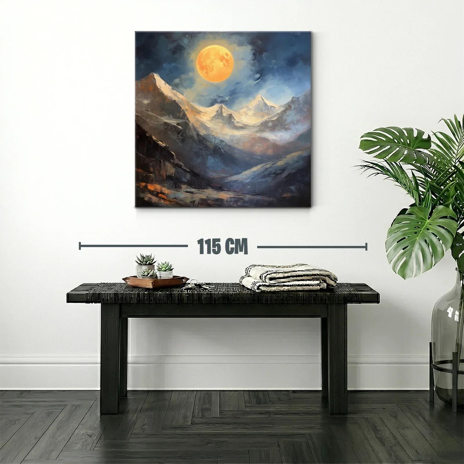 Paisaje Montañoso con Luna Llena en Tonos Cálidos y Fríos — miniatura 2