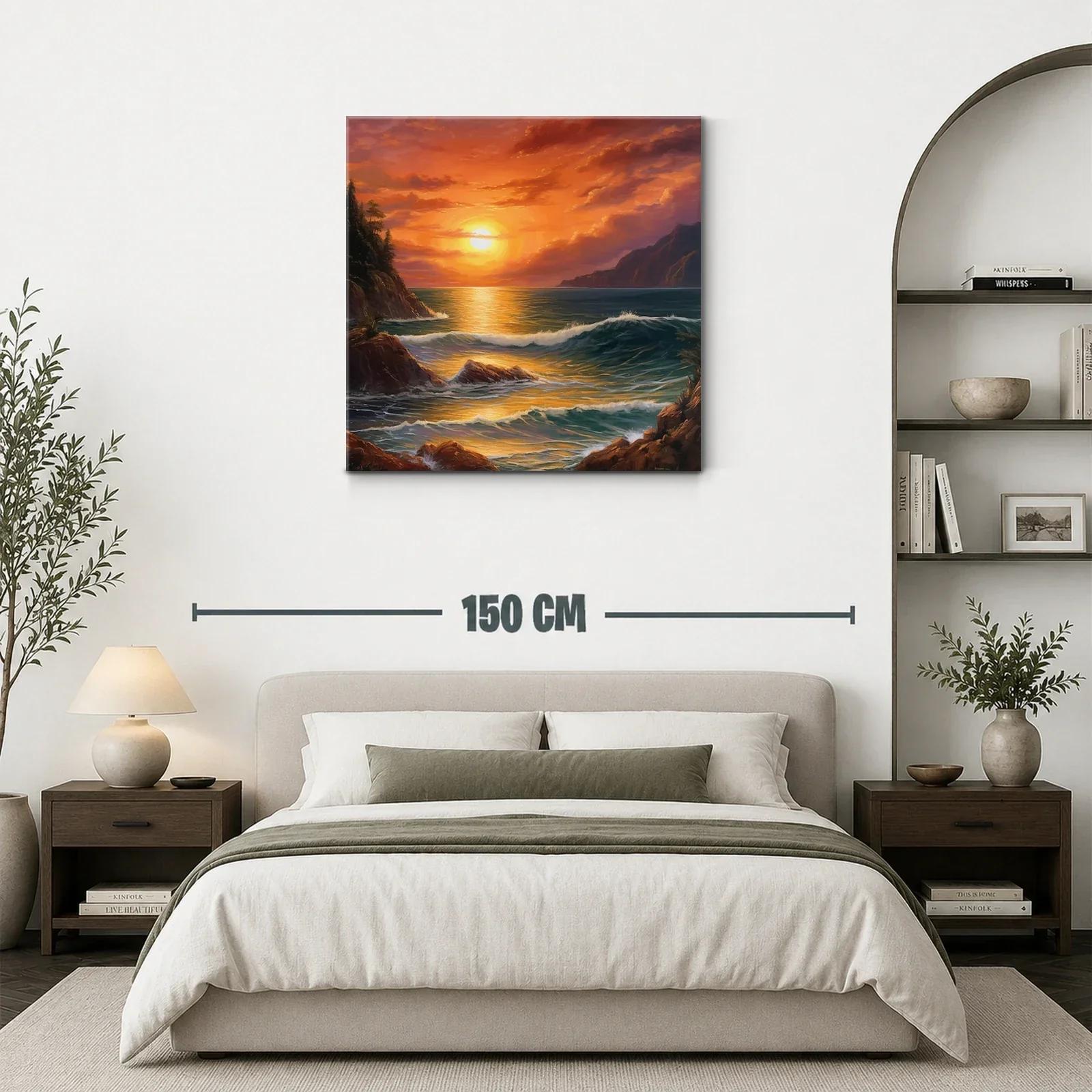 Atardecer dorado en costa con olas y rocas — miniatura 3