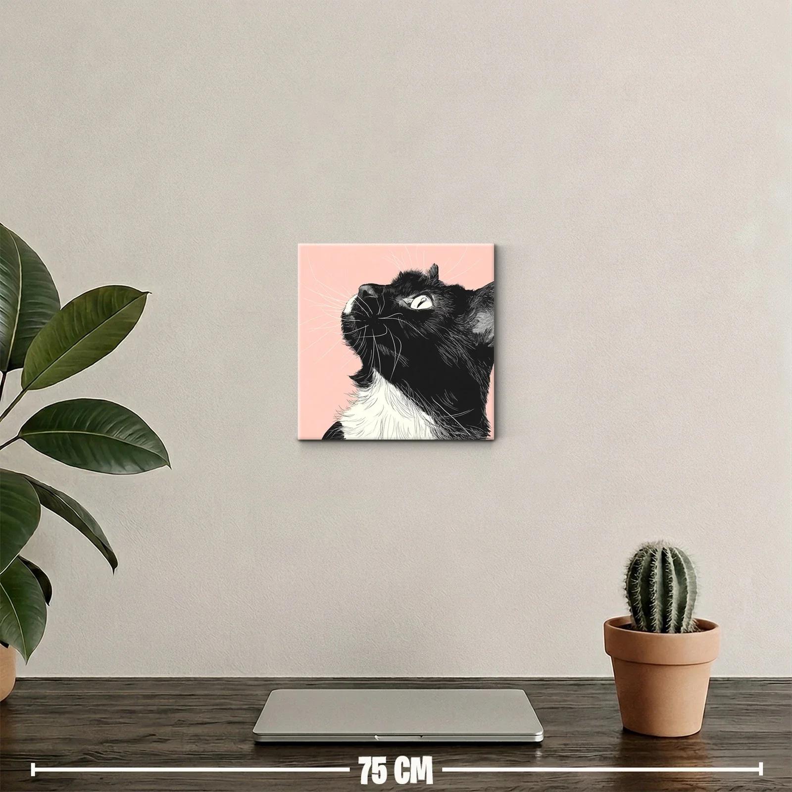Retrato de gato negro y blanco con fondo rosa suave — miniatura 2