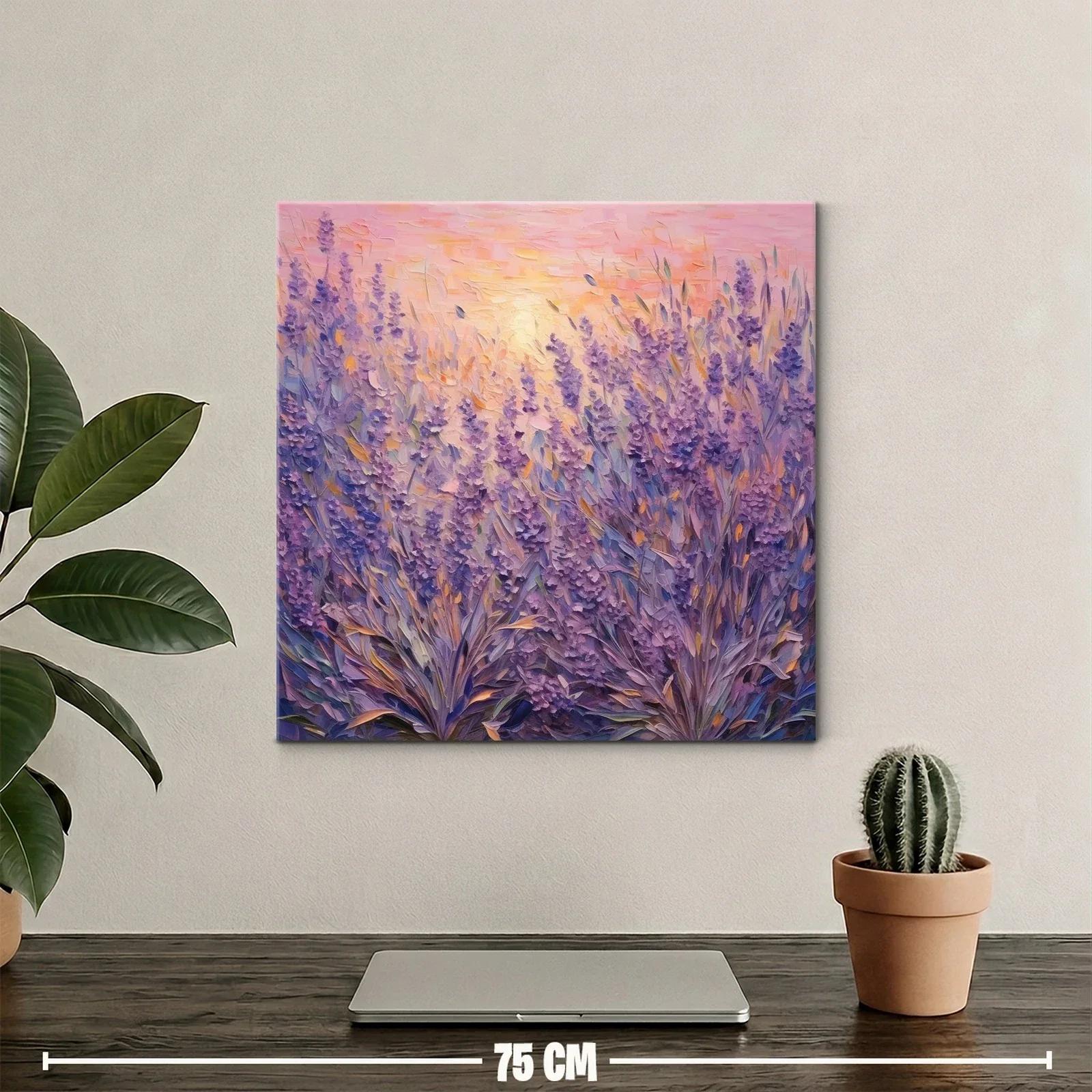 Campo de lavanda al atardecer con luz cálida y vibrante — miniatura 2