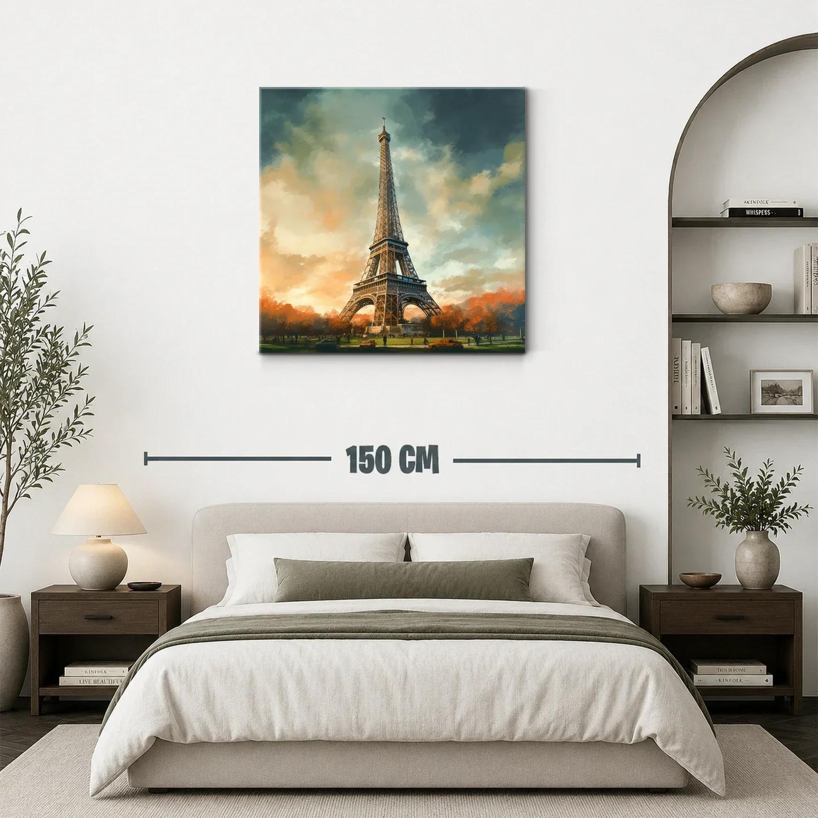 Torre Eiffel al atardecer con cielo dramático — miniatura 3