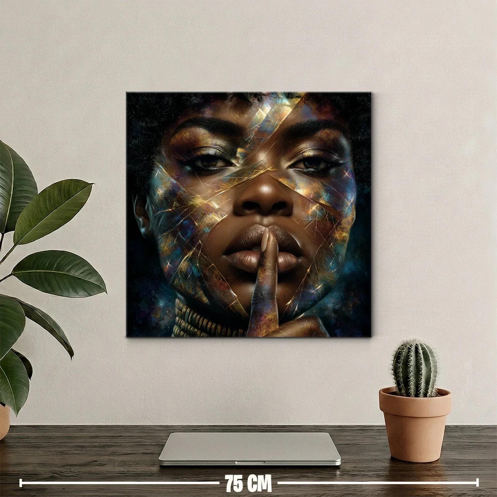 Retrato femenino con efecto de fractura dorada y misterio — miniatura 2