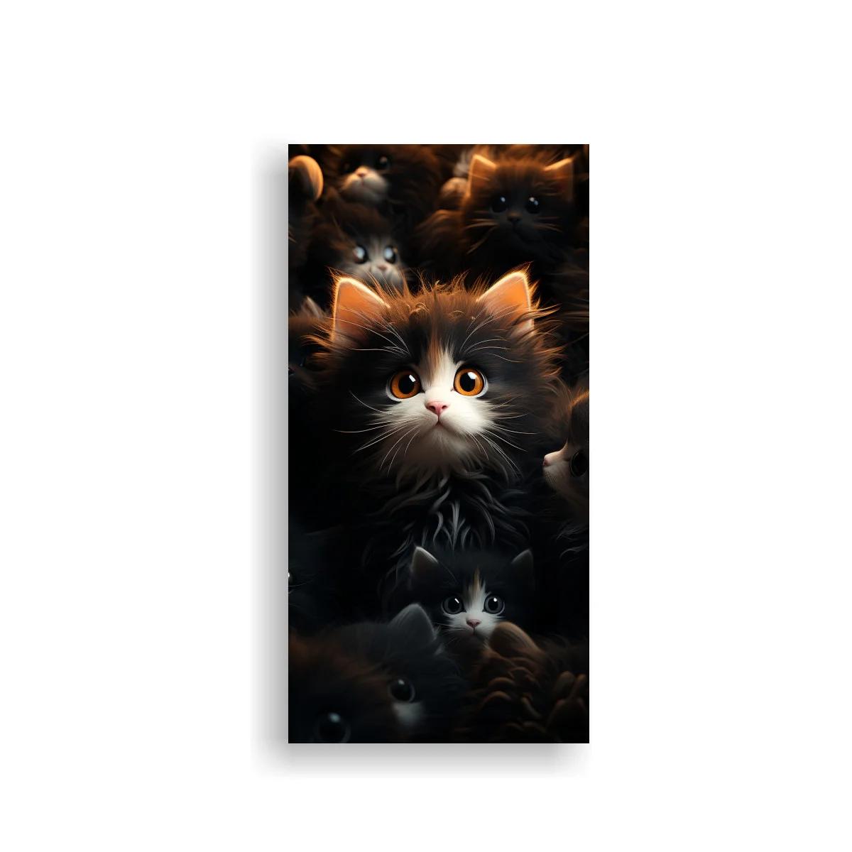 Cuadro gatito de ojos grandes con pelaje negro y blanco