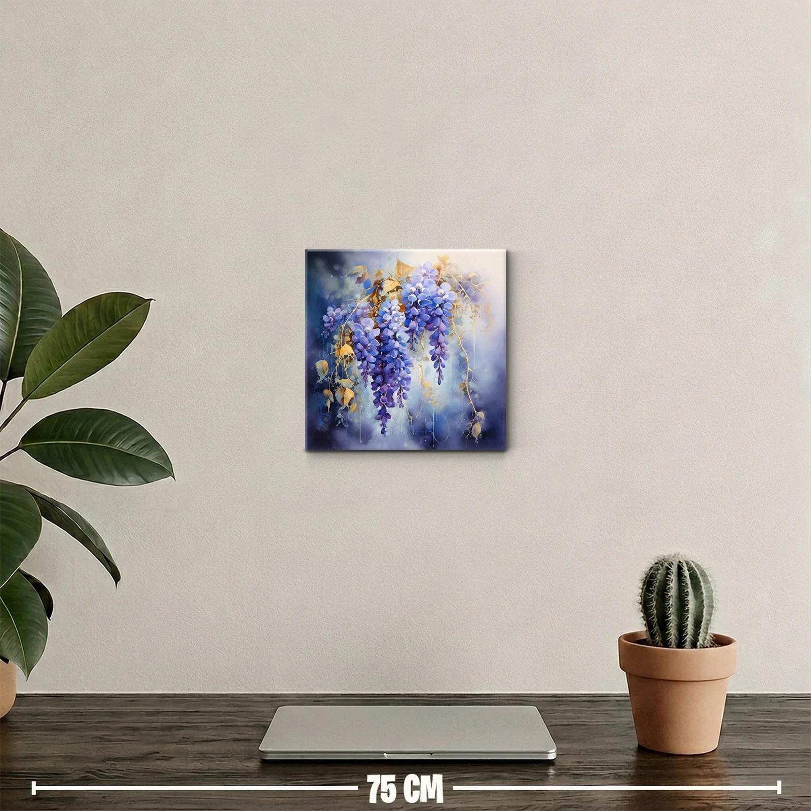 Delicadas flores moradas en composición artística elegante — miniatura 2