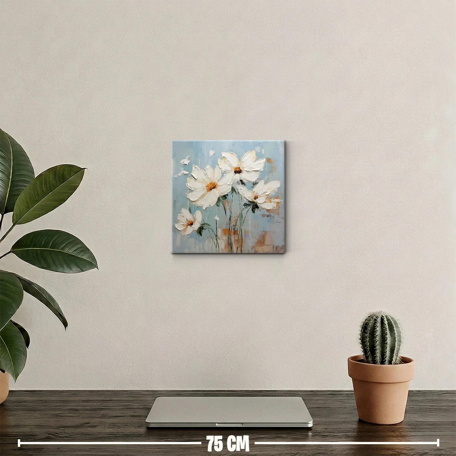 Cuadro floral con grandes flores blancas y fondo azul suave — miniatura 2