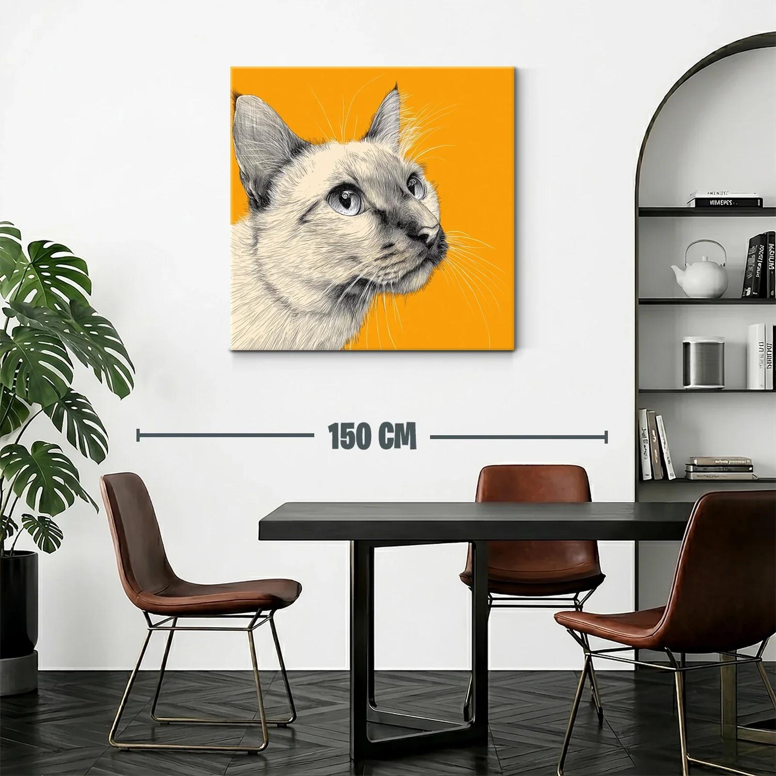 Retrato elegante de gato siamés sobre fondo naranja vibrante — miniatura 2