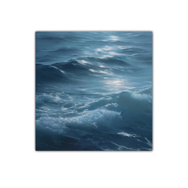 Serenidad del mar en un reflejo azul profundo