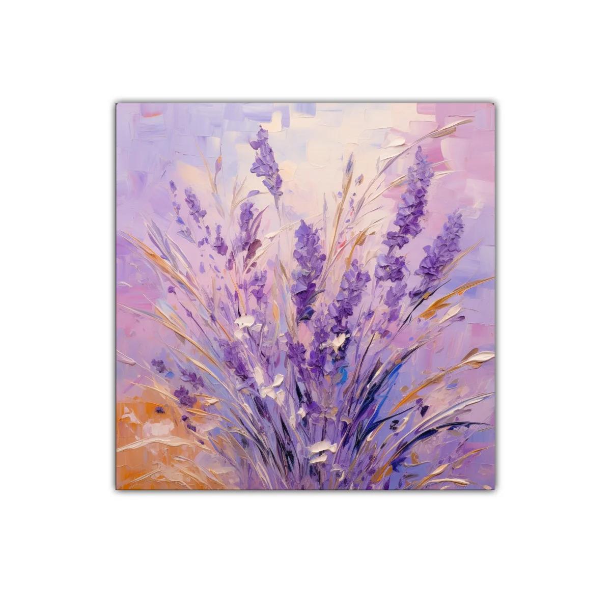 Ramo de lavanda en tonos suaves y cálidos — imagen principal