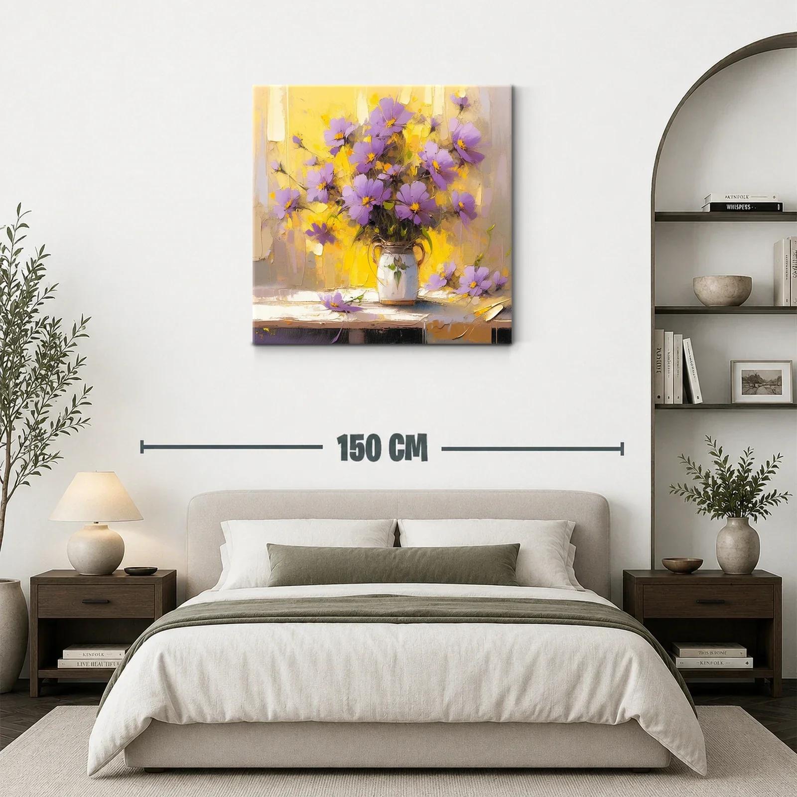 Ramo de flores lilas con fondo amarillo vibrante — miniatura 3