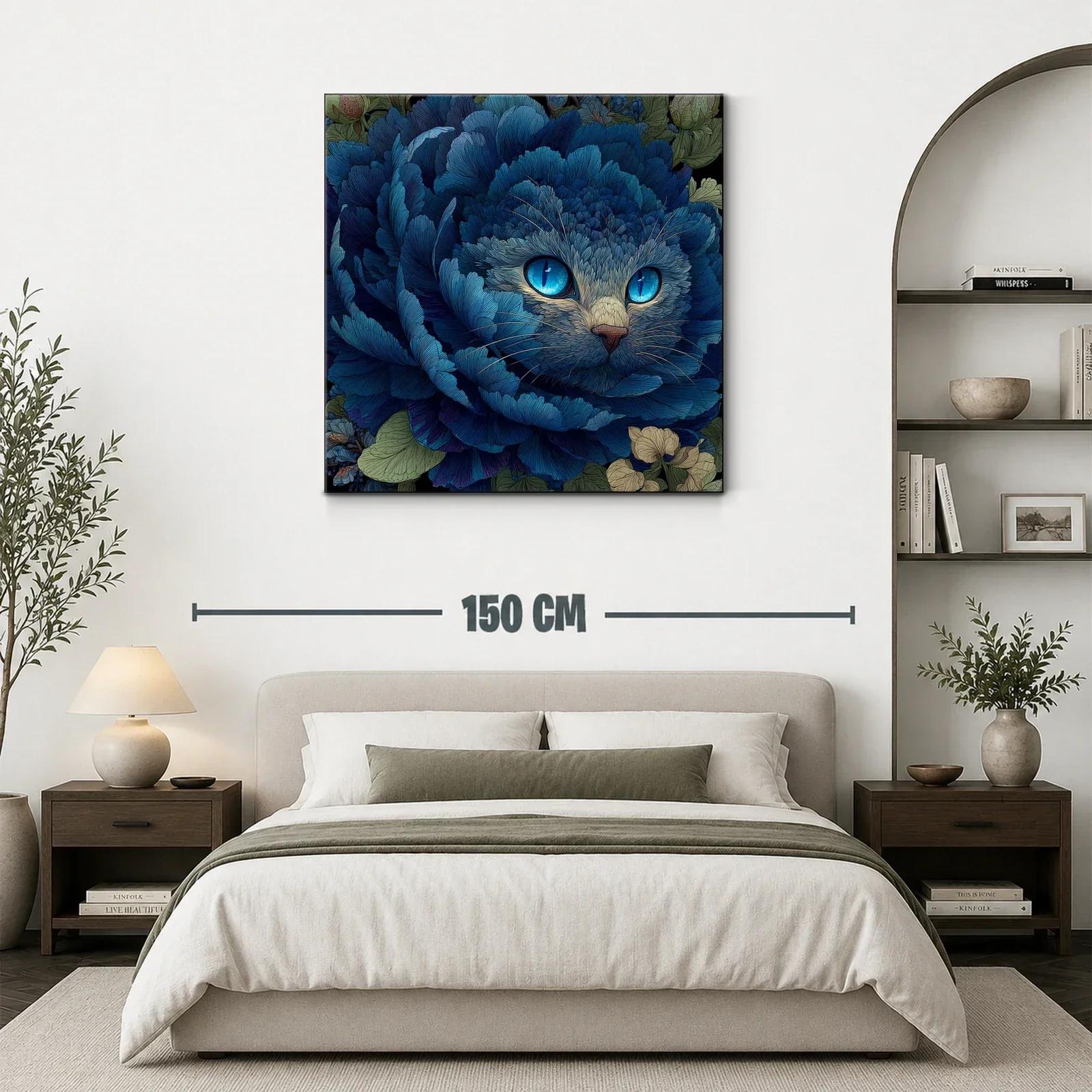 Gato entre pétalos azules con mirada hipnótica y detalle floral — miniatura 3